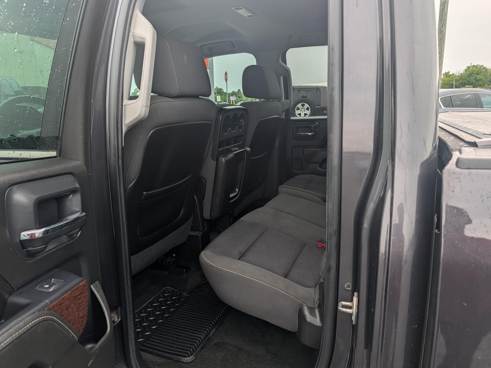 GMC Sierra 1500 SLE Double Cab 4WD 2015