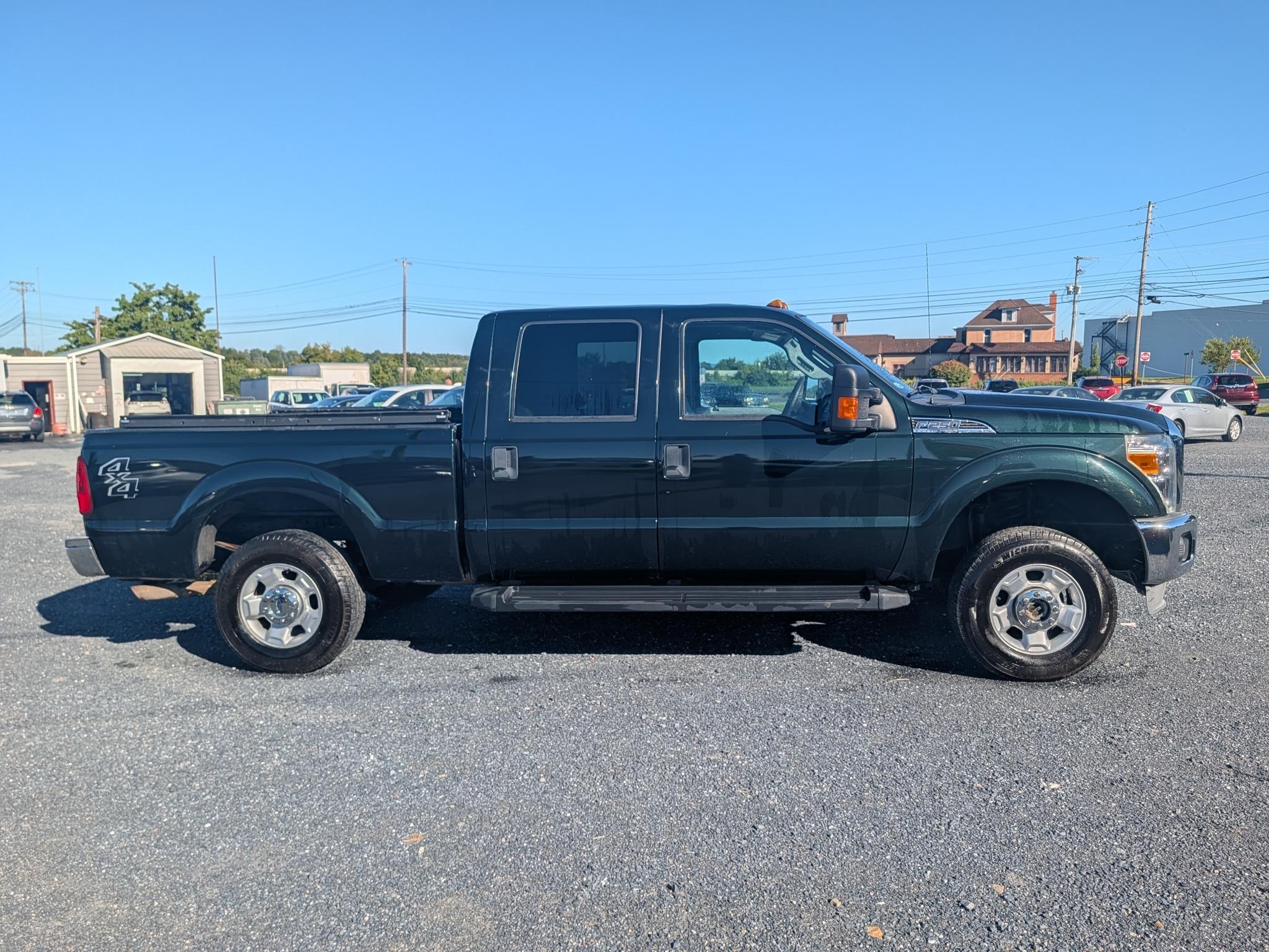 Ford F-250 SD XLT Crew Cab Long Bed 4WD 2012