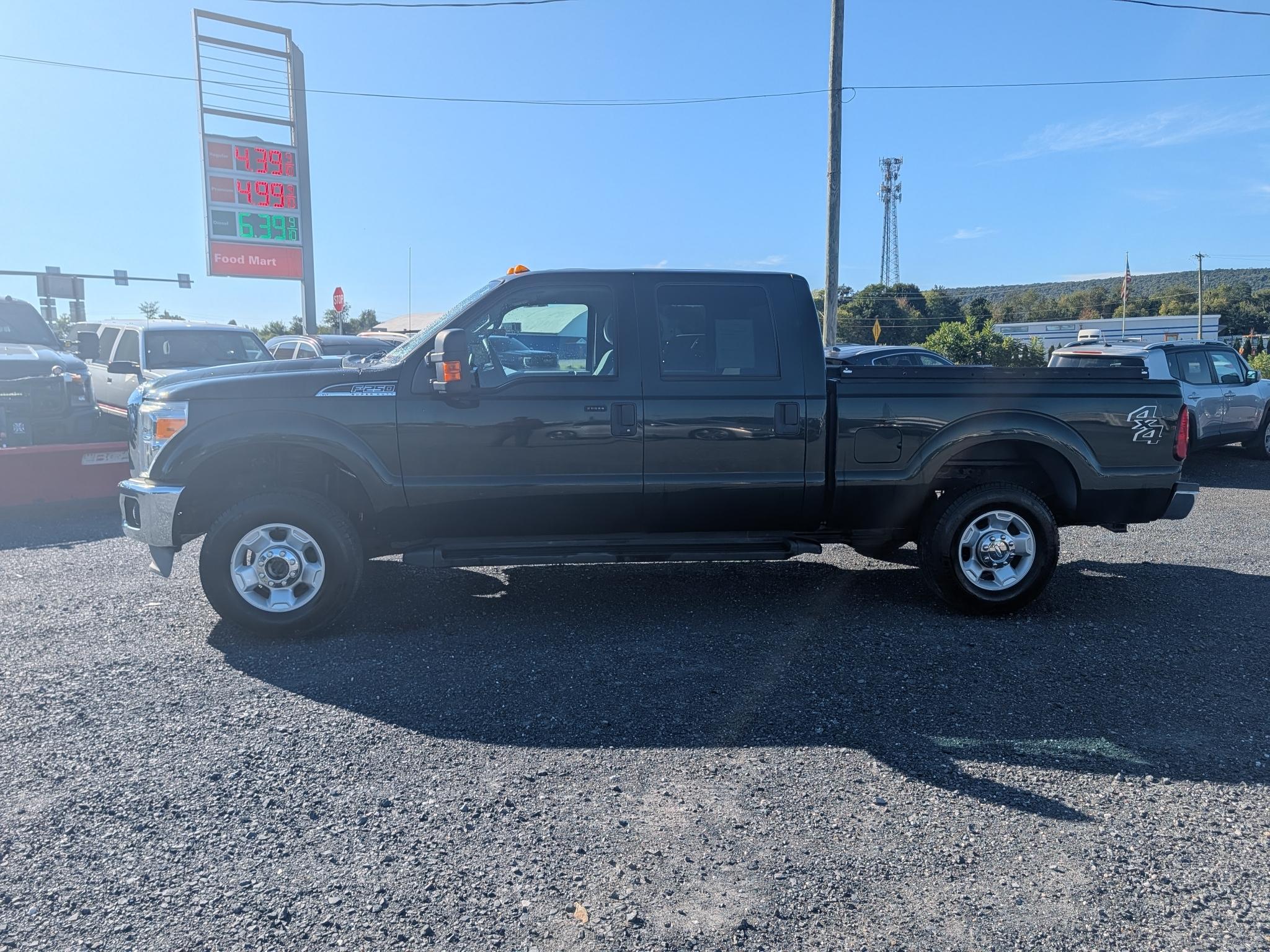 Ford F-250 SD XLT Crew Cab Long Bed 4WD 2012