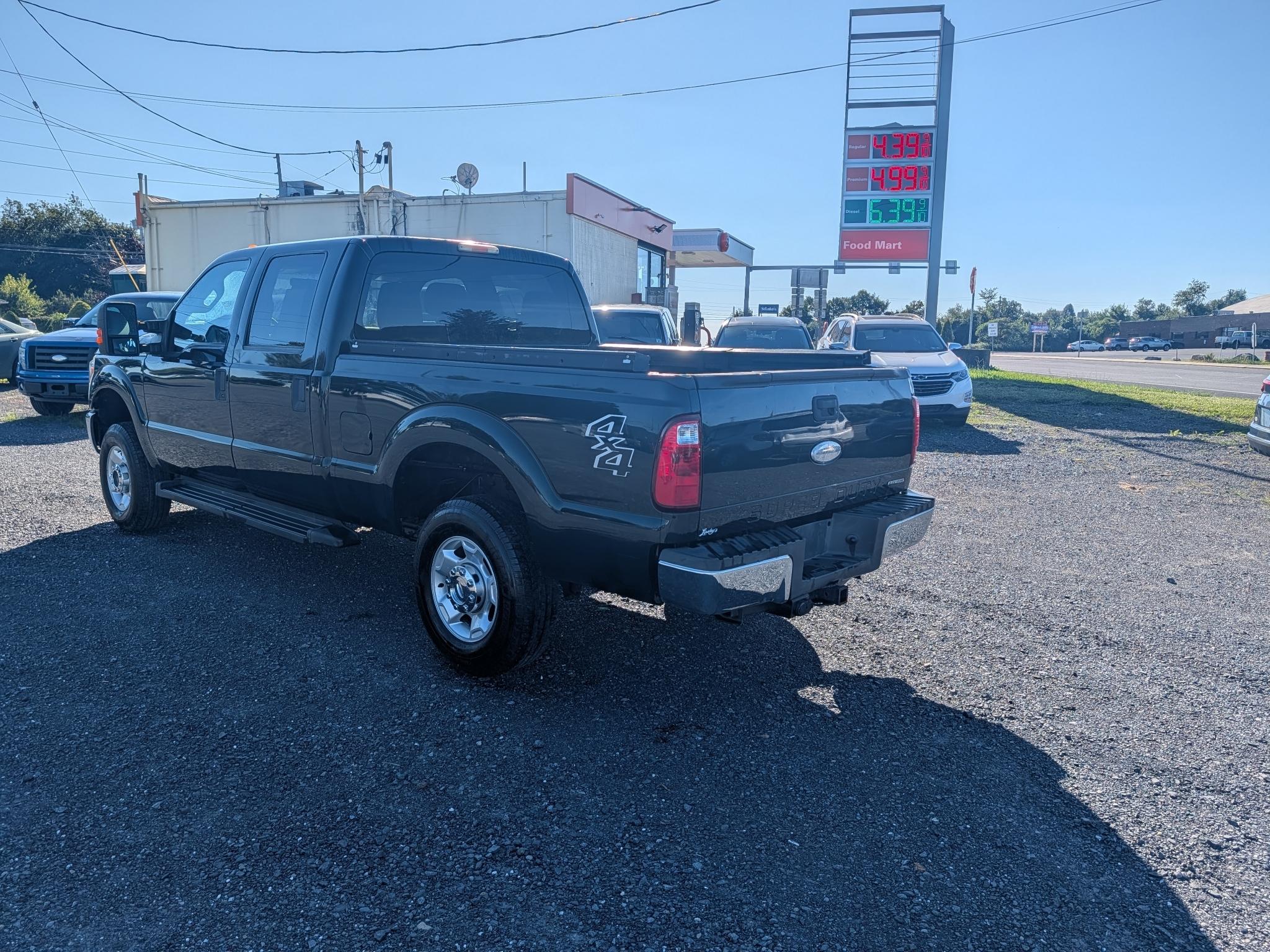 Ford F-250 SD XLT Crew Cab Long Bed 4WD 2012