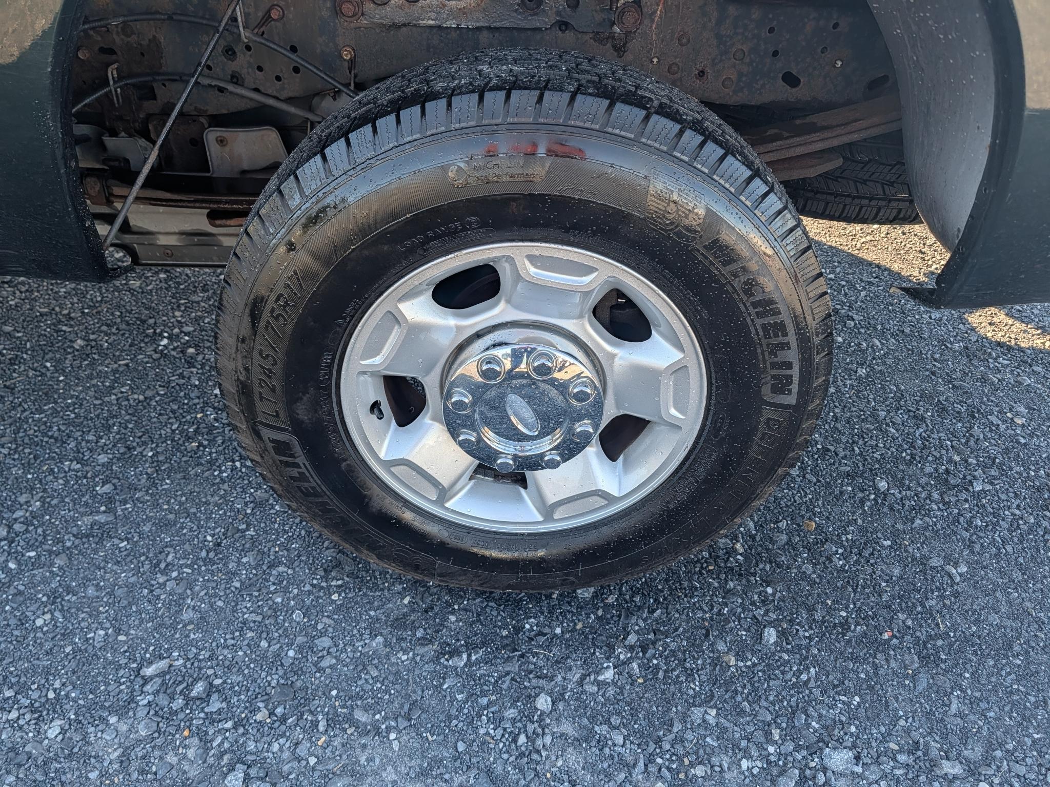 Ford F-250 SD XLT Crew Cab Long Bed 4WD 2012