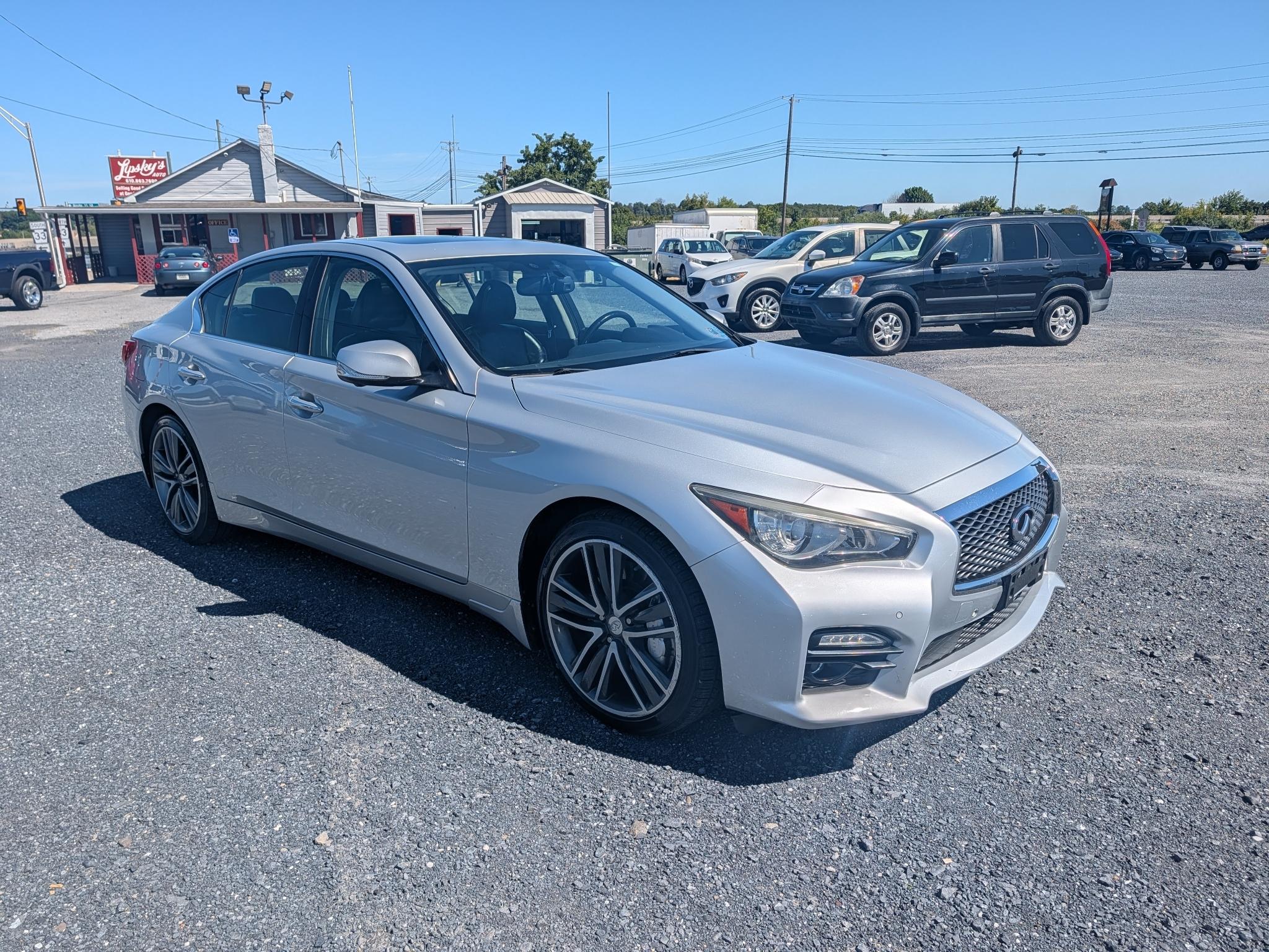 Infiniti Q50 Premium AWD 2014