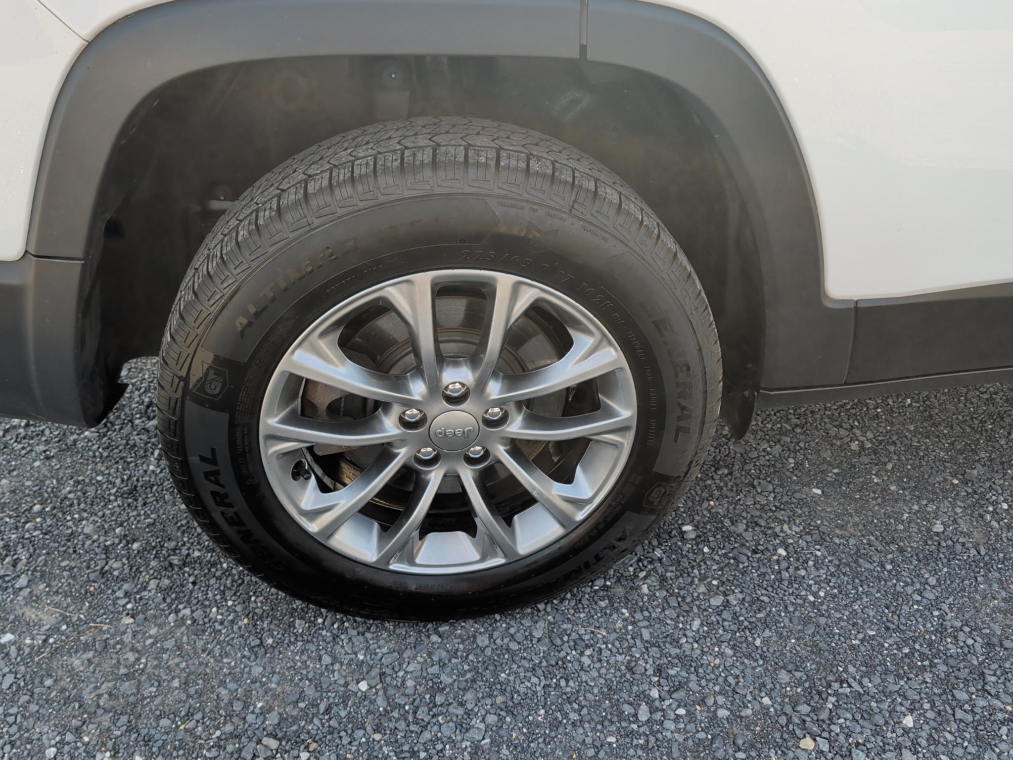 Jeep Cherokee Latitude Plus 4WD 2019