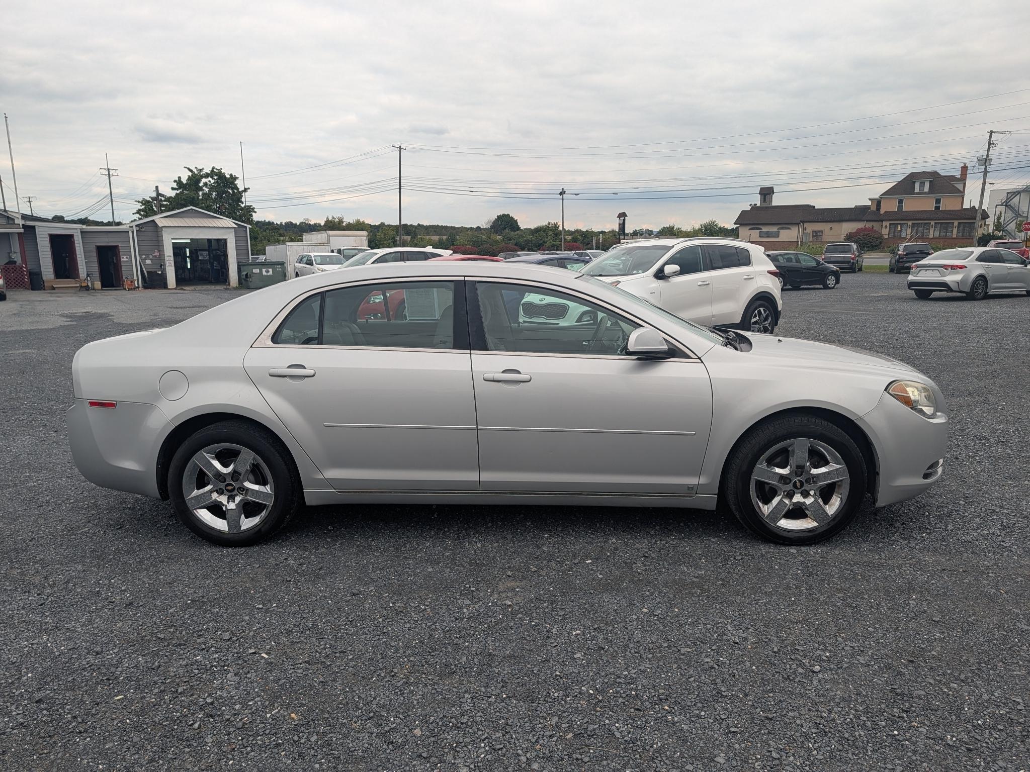 Chevrolet Malibu 1LT 2010