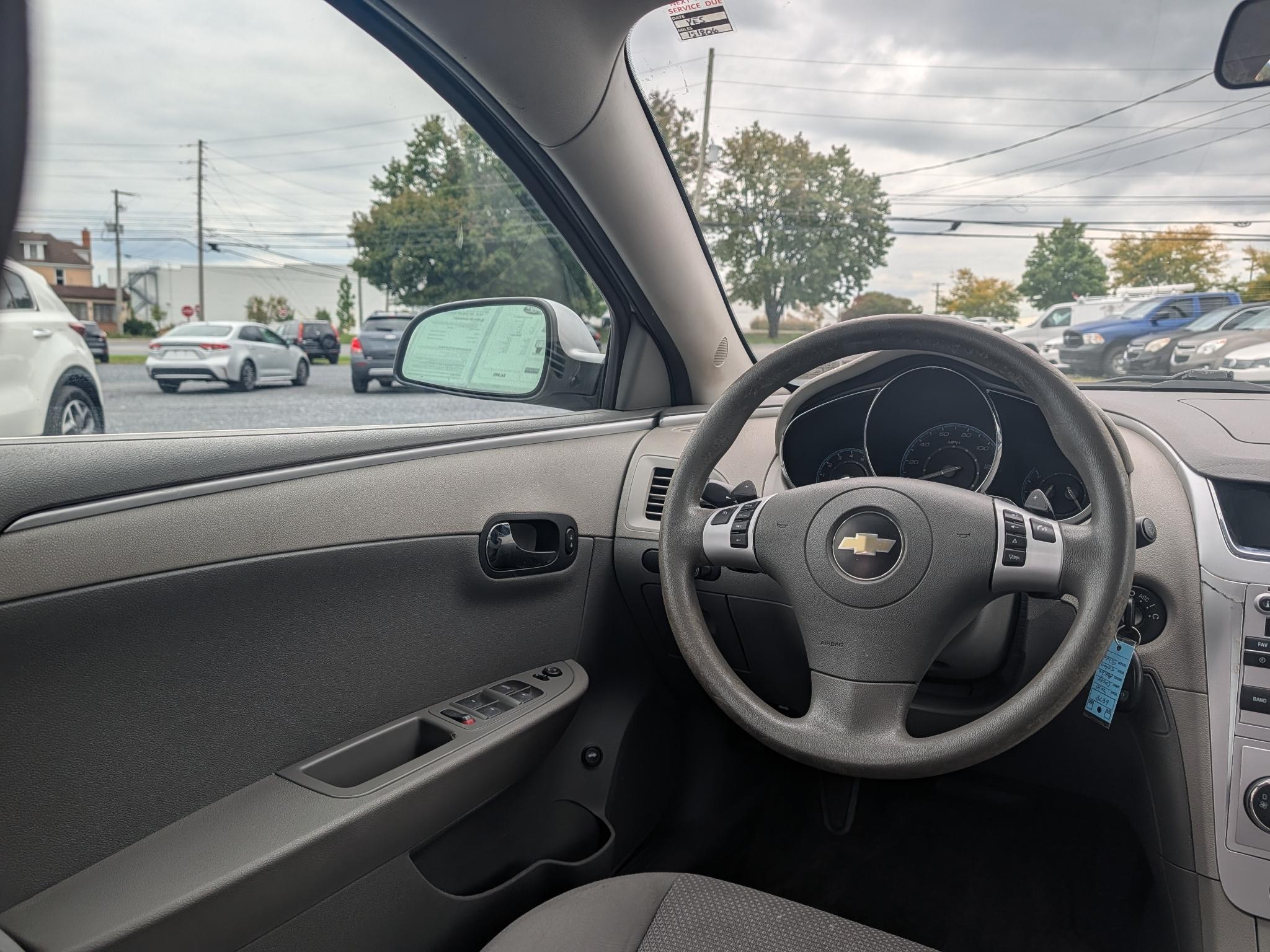 Chevrolet Malibu 1LT 2010