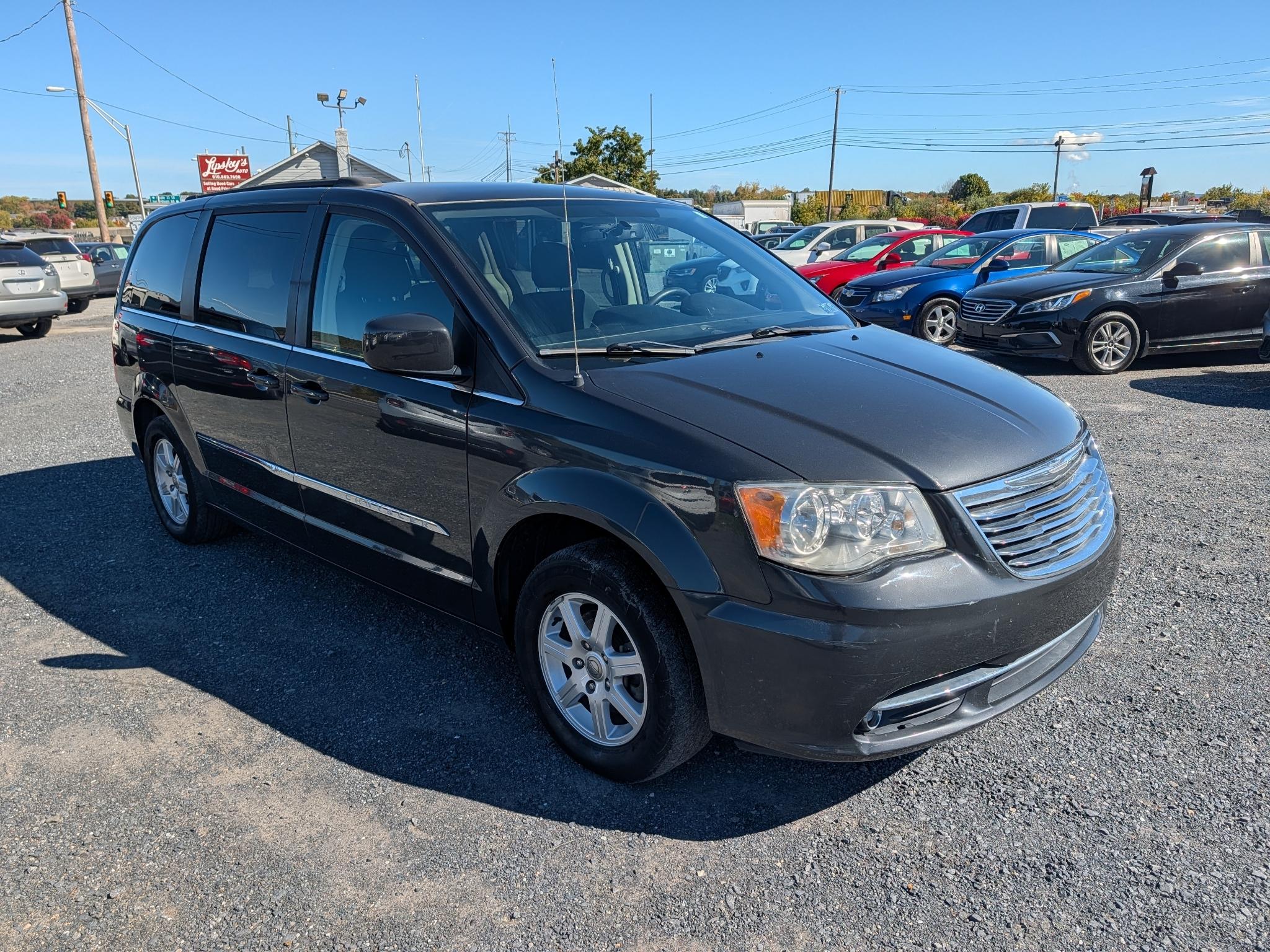 2011 Chrysler Town & Country Touring