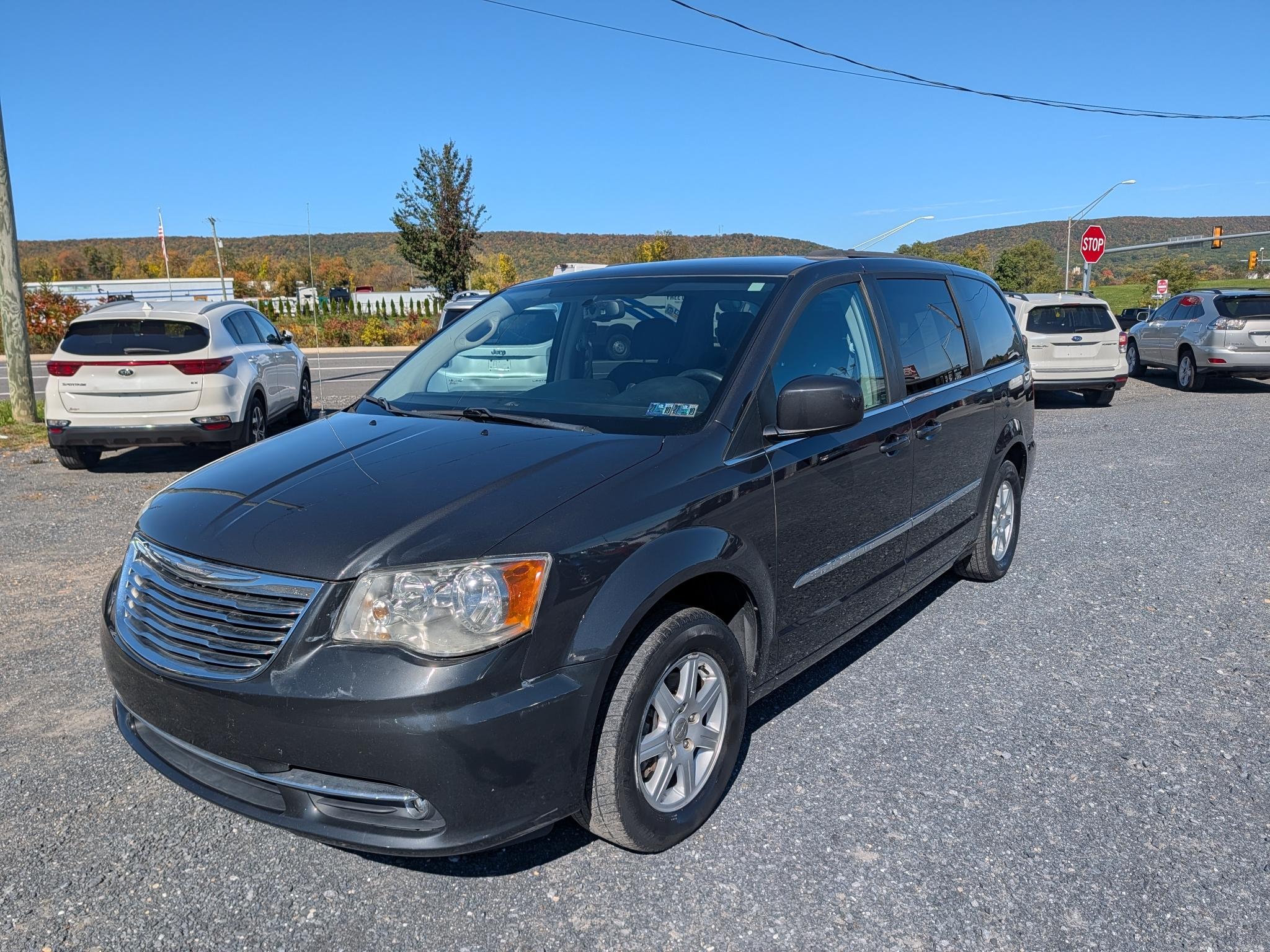 2011 Chrysler Town & Country Touring