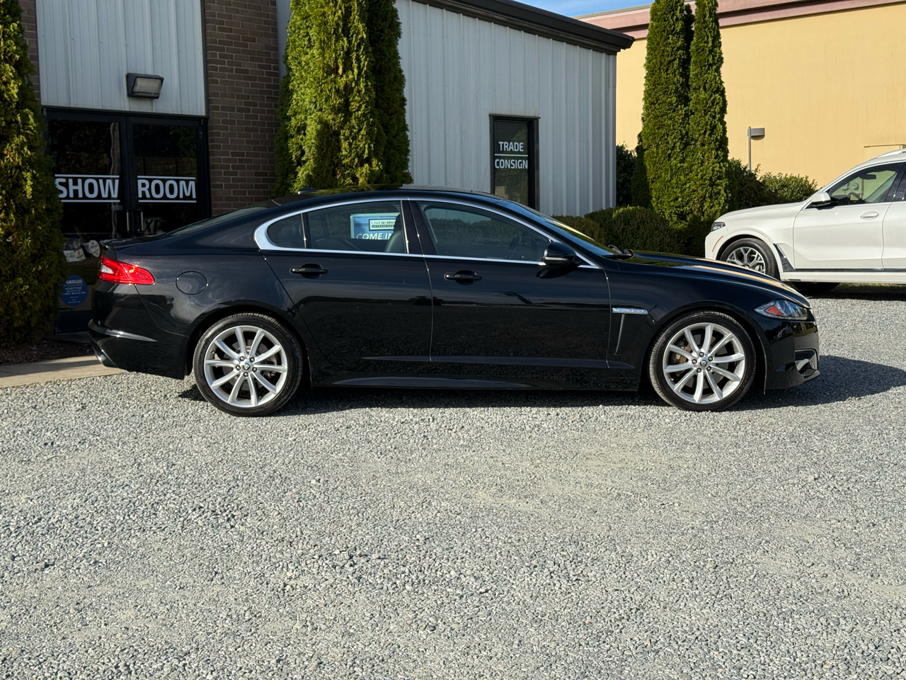 Jaguar XF 4dr Sdn Portfolio 2012