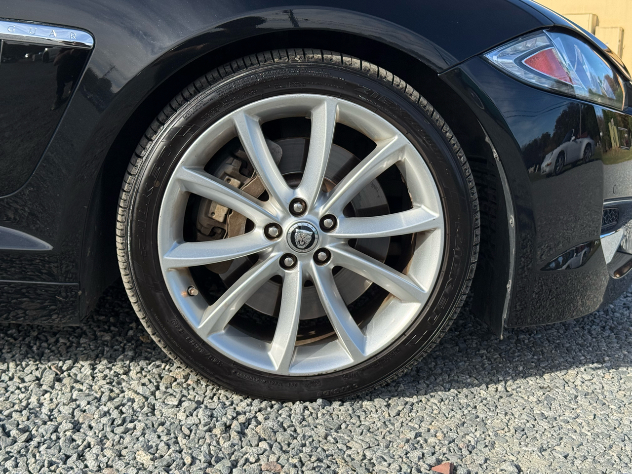 Jaguar XF 4dr Sdn Portfolio 2012