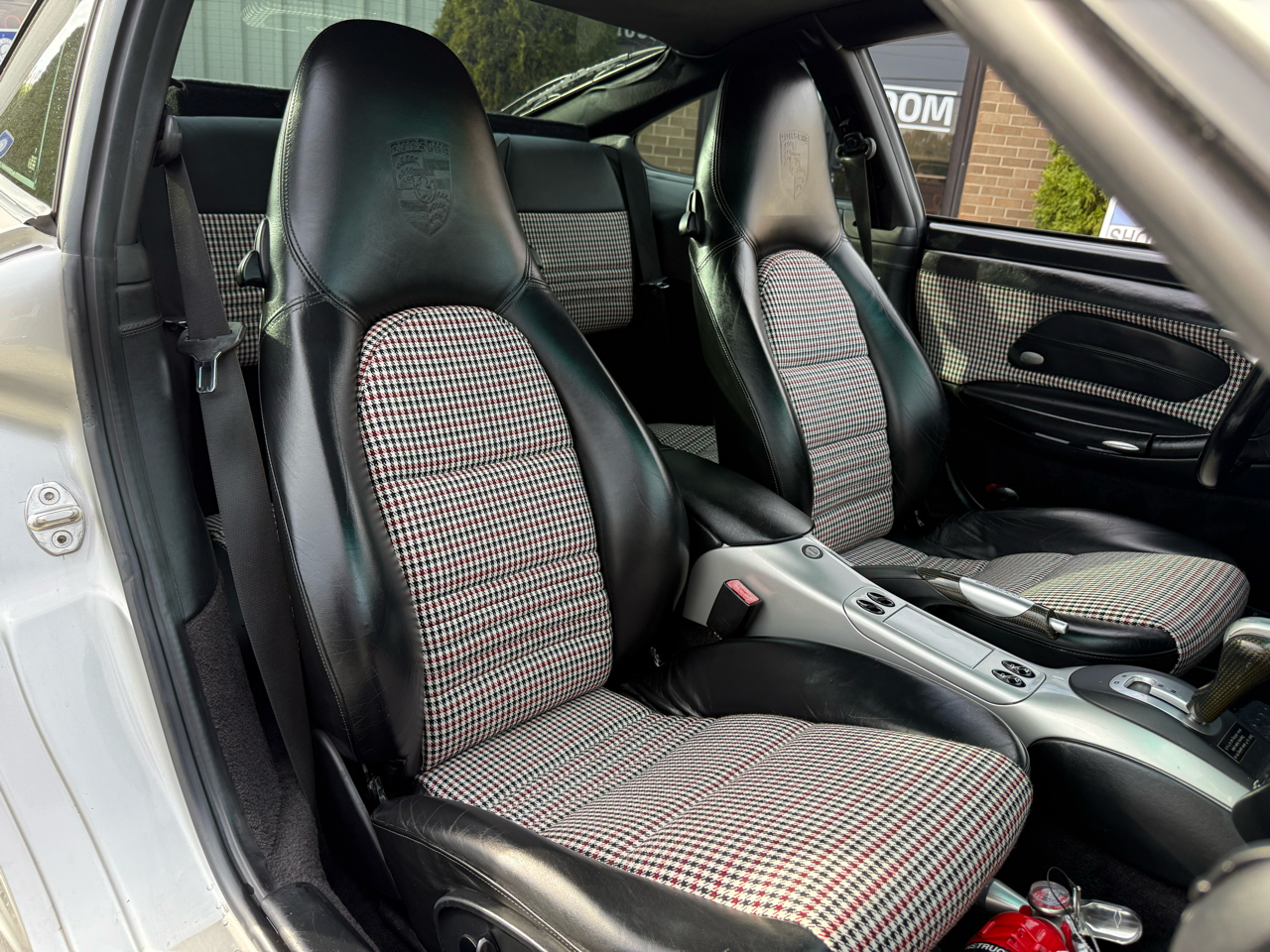 Porsche 911 Carrera 2dr Carrera Turbo Tiptronic 2001