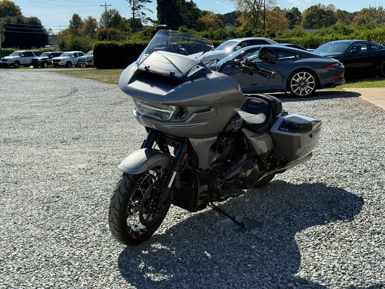 Harley-Davidson CVO Road Glide  2023