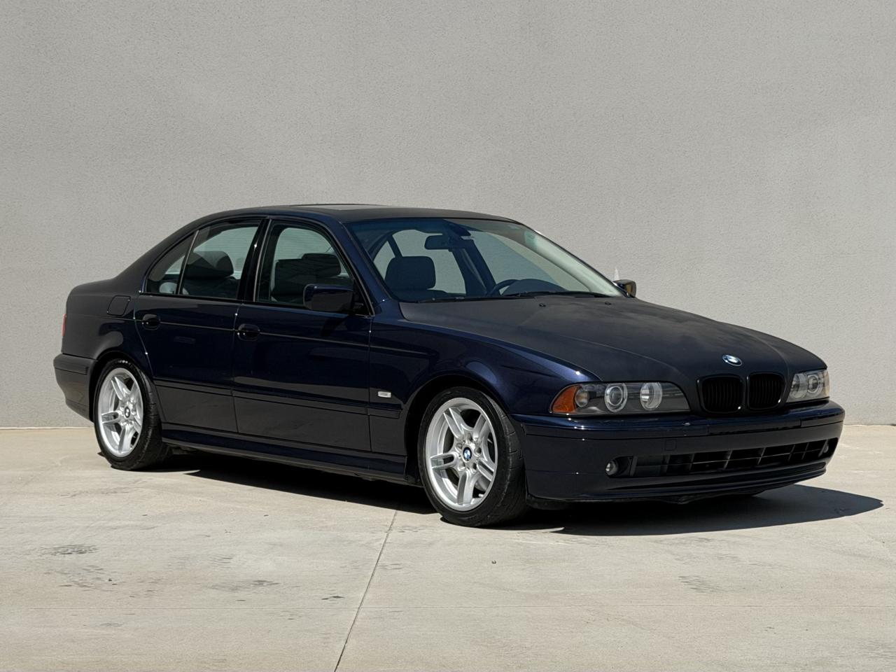 2001 BMW 5 Series 540iA 4dr Sdn Auto