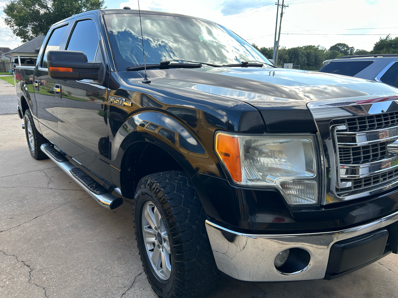 2014 Ford F-150 XL SuperCrew 5.5-ft. Bed 2WD