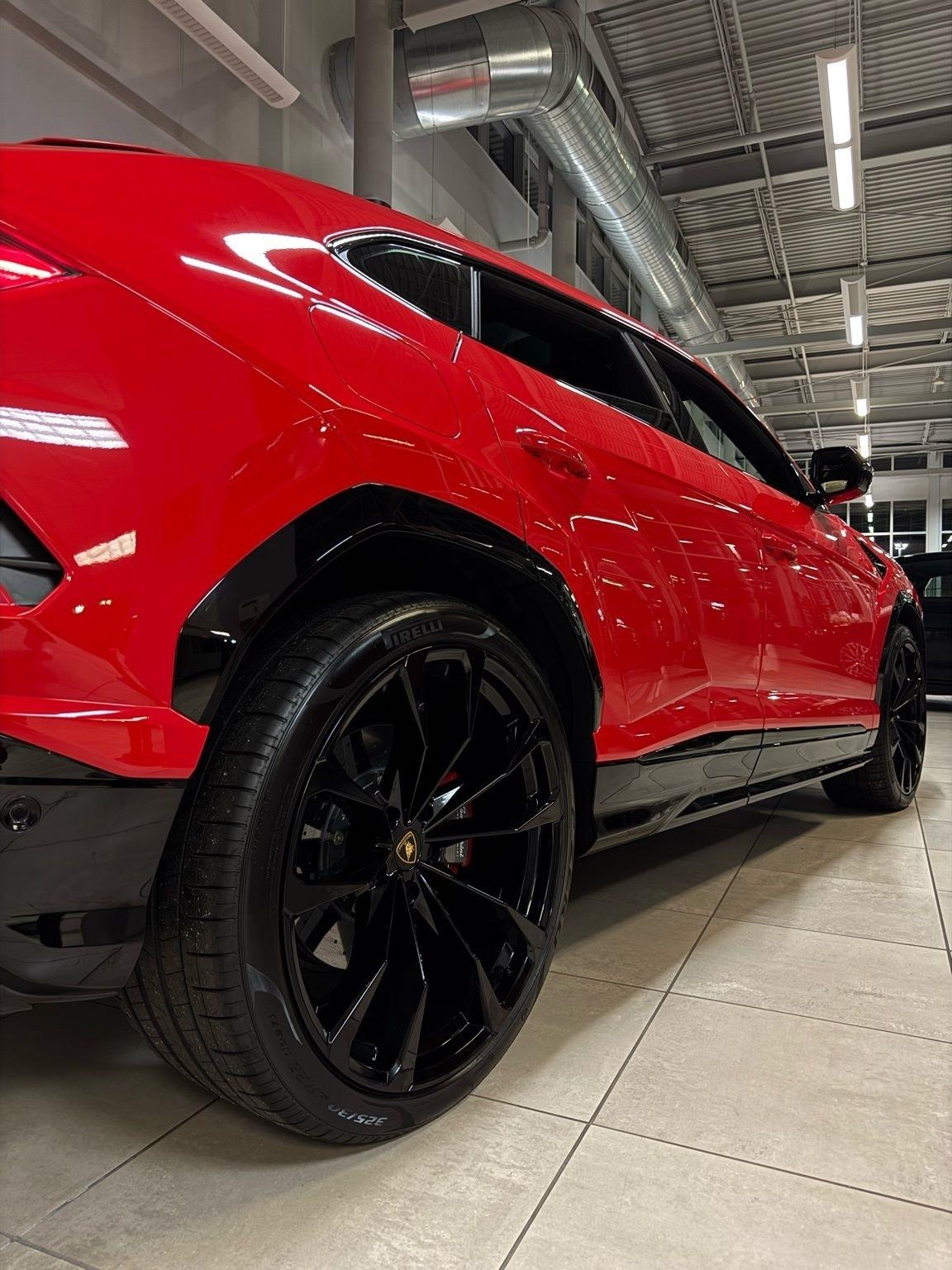 Lamborghini Urus  2022