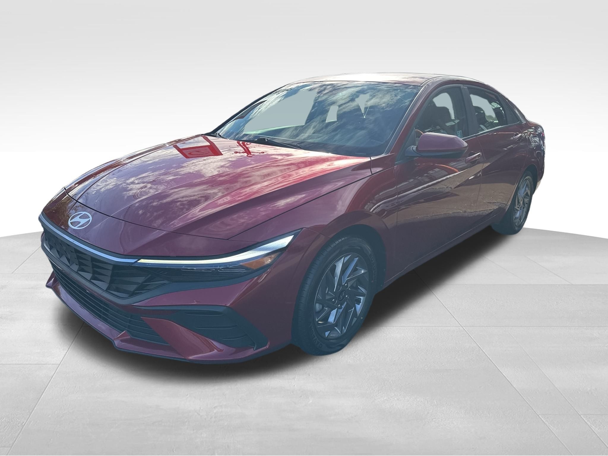 Hyundai Elantra  2024 Hyundai Elantra  2024