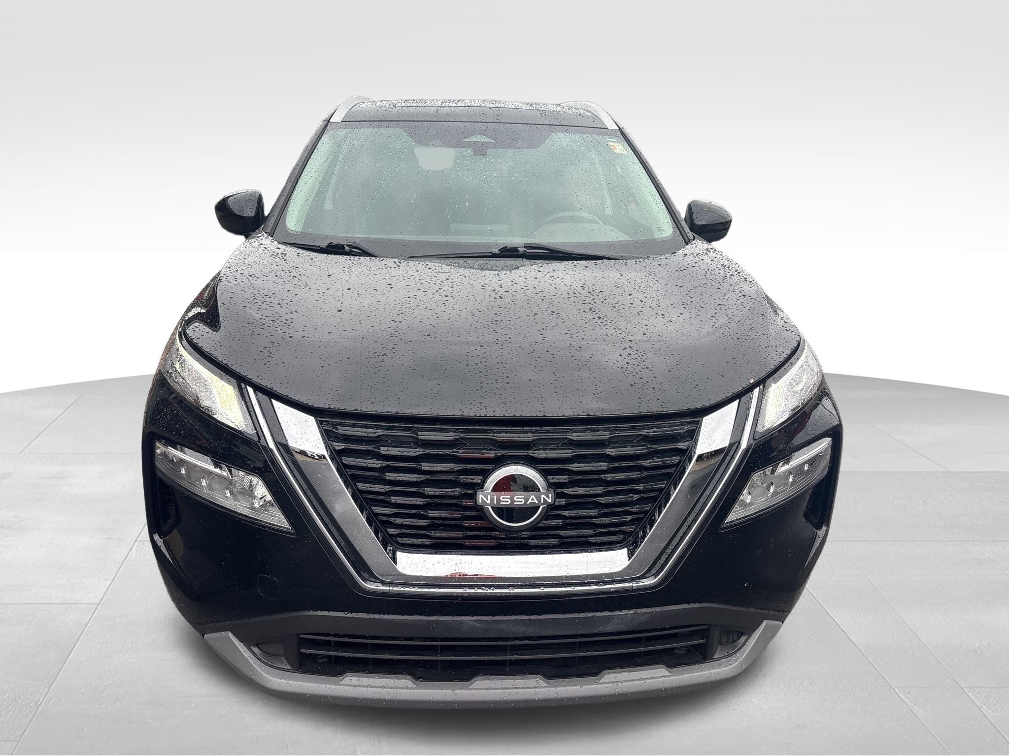 2023 Nissan Rogue SV photo 3