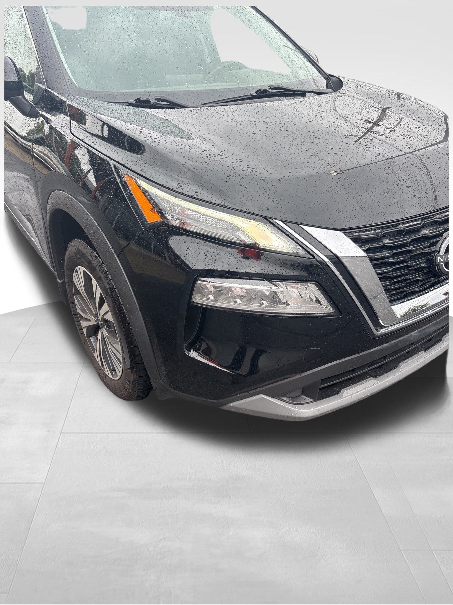 2023 Nissan Rogue SV photo 4