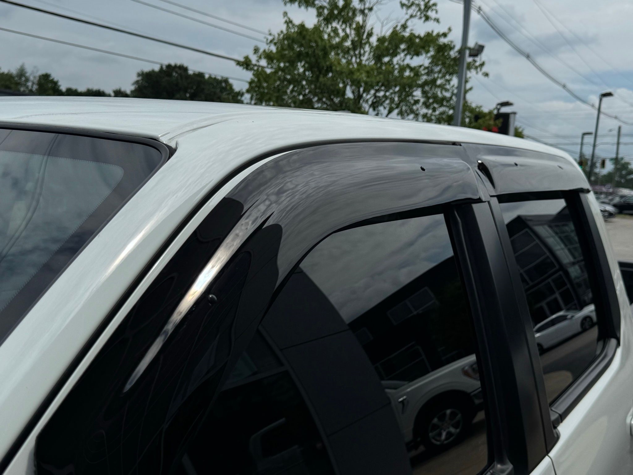 2022 Nissan Frontier SV photo 12