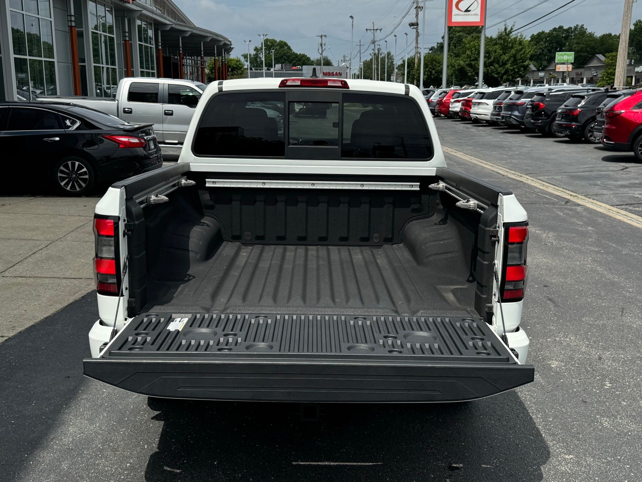 2022 Nissan Frontier SV photo 20