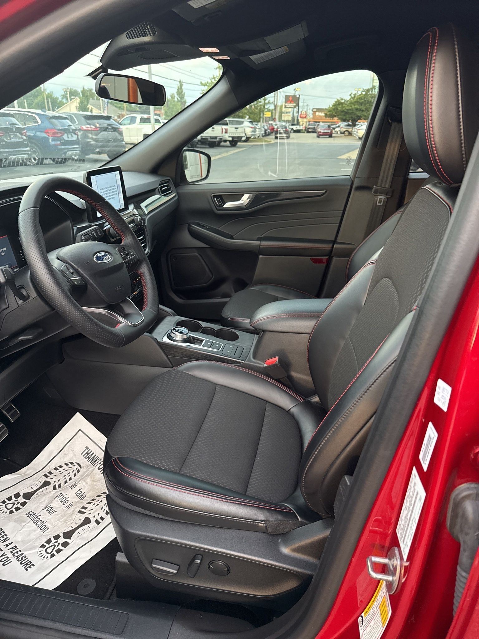 2024 Ford Escape ST-Line photo 11