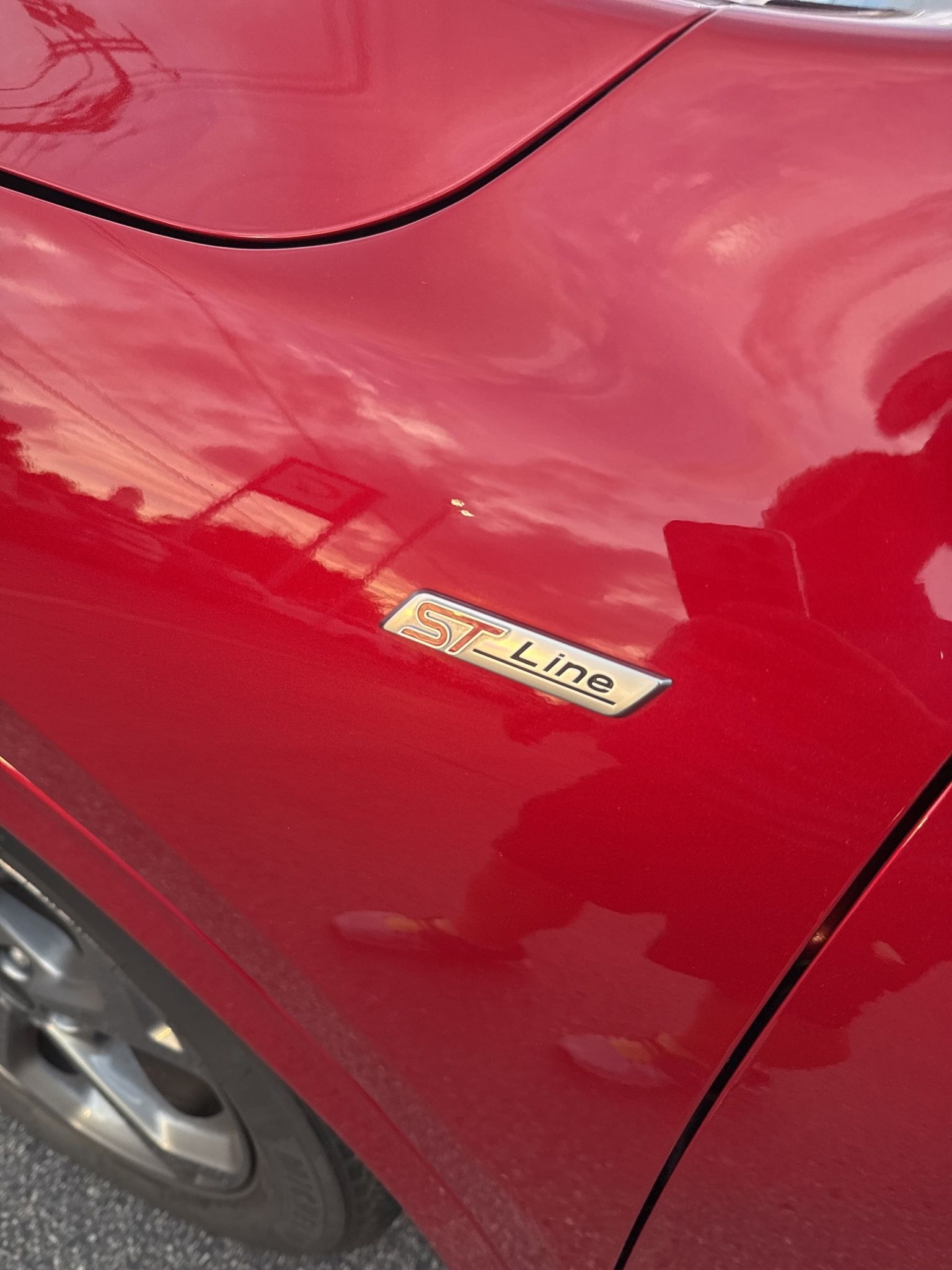 2024 Ford Escape ST-Line photo 14