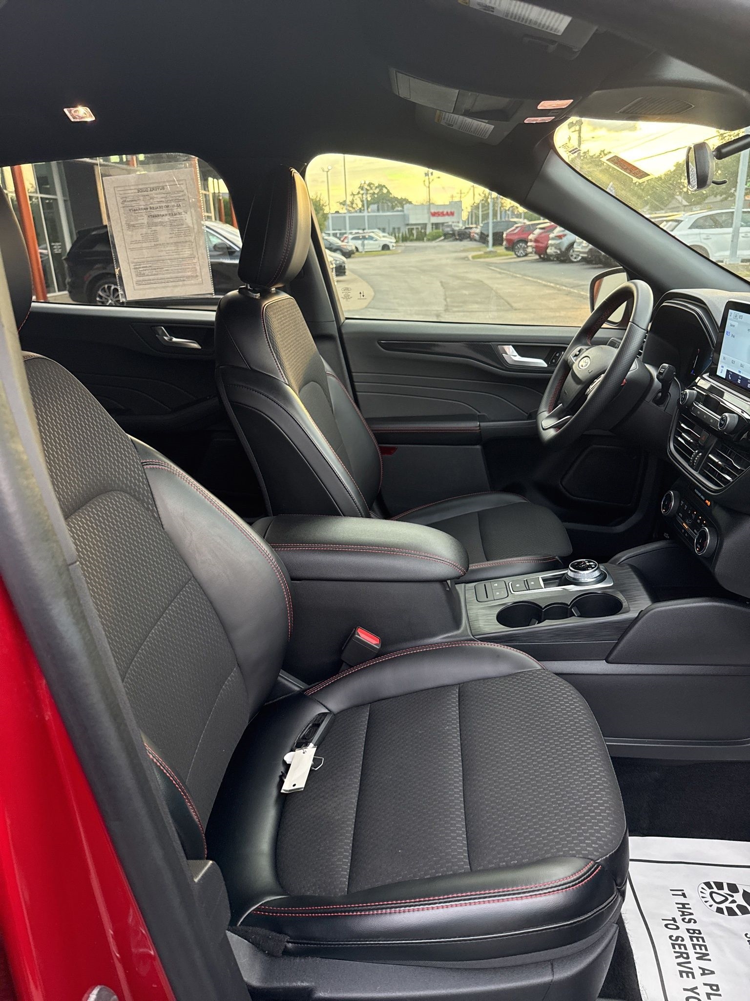 2024 Ford Escape ST-Line photo 16