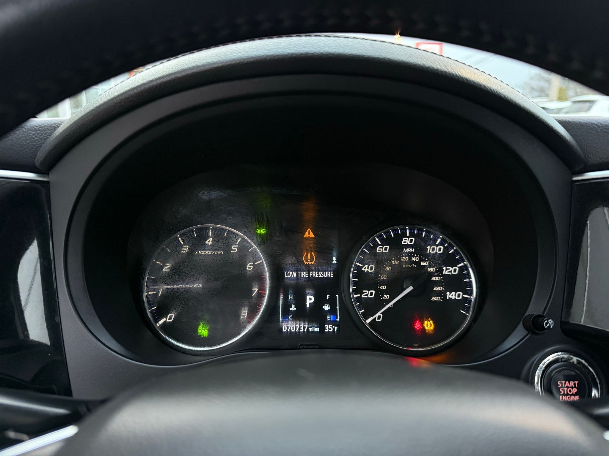 Mitsubishi Outlander  2020