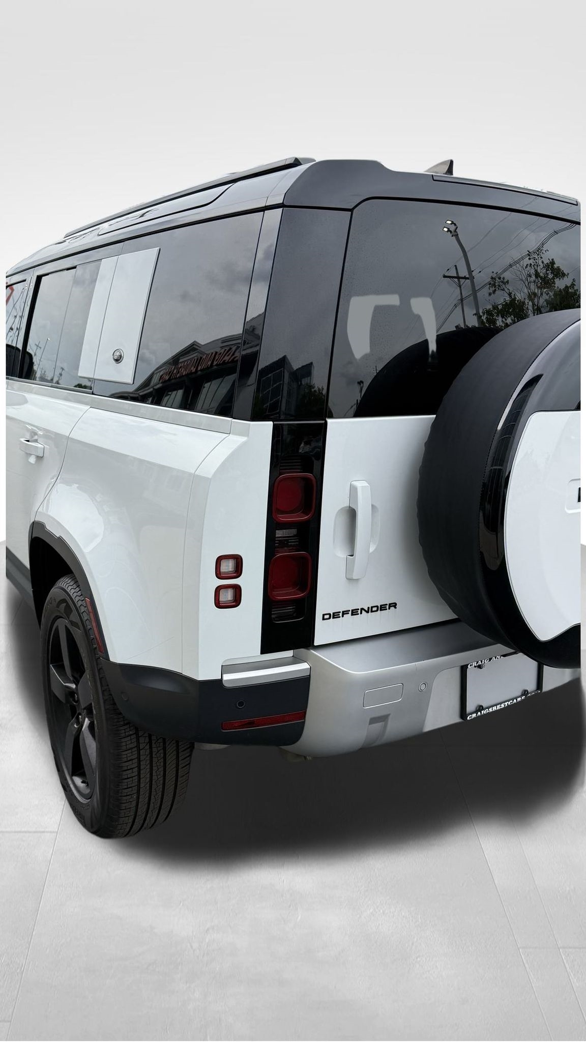 Land Rover Defender  2023 Land Rover Defender  2023