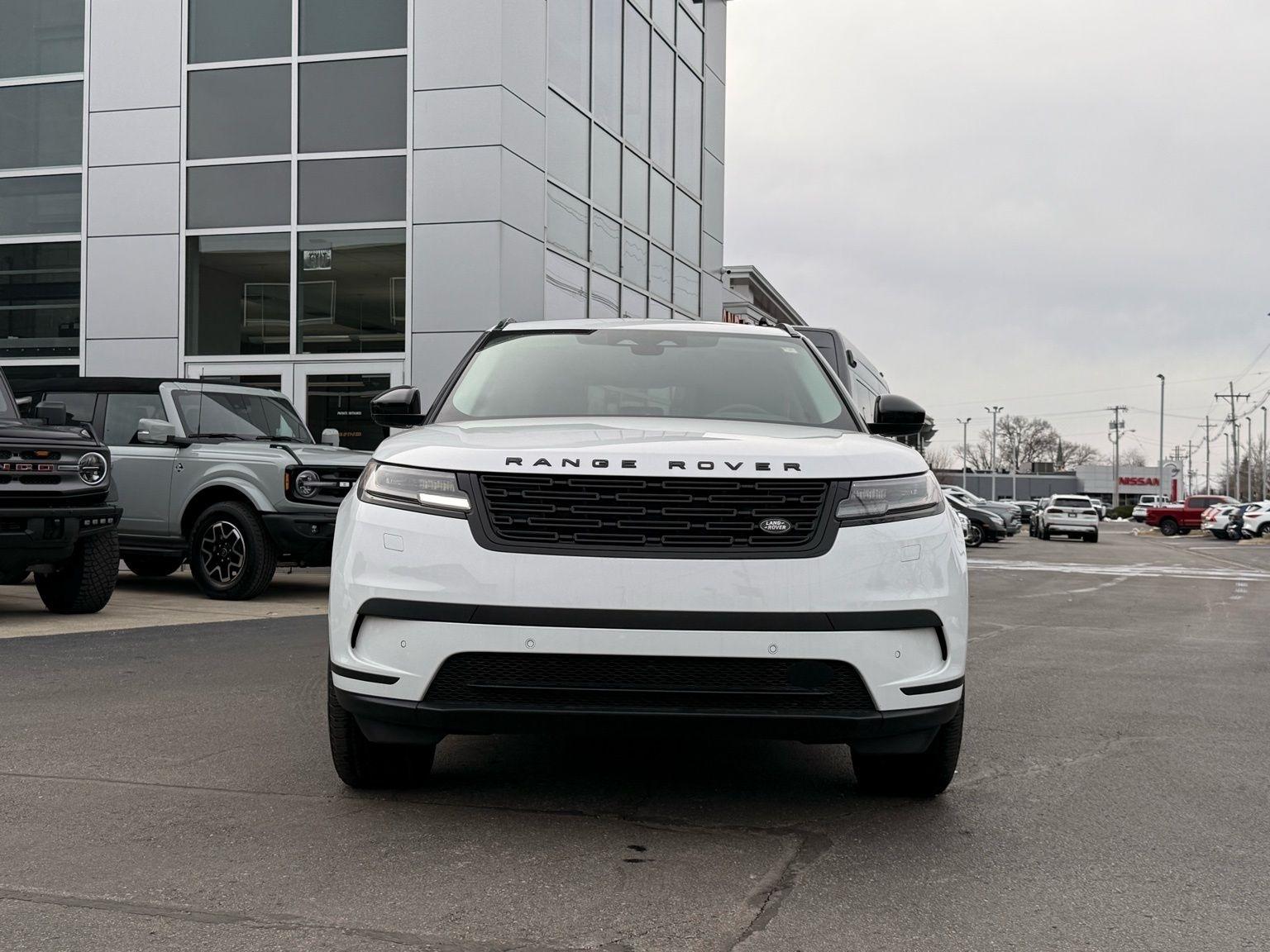 Land Rover Range Rover Velar  2024