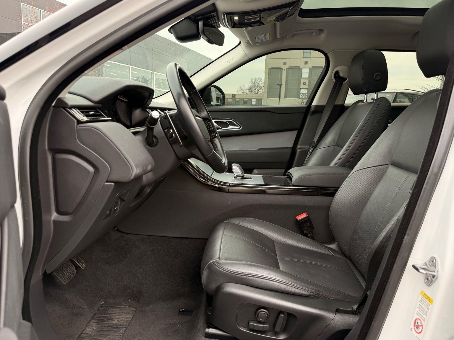 Land Rover Range Rover Velar  2024