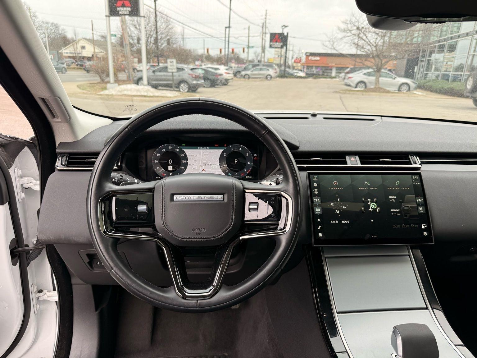 Land Rover Range Rover Velar  2024