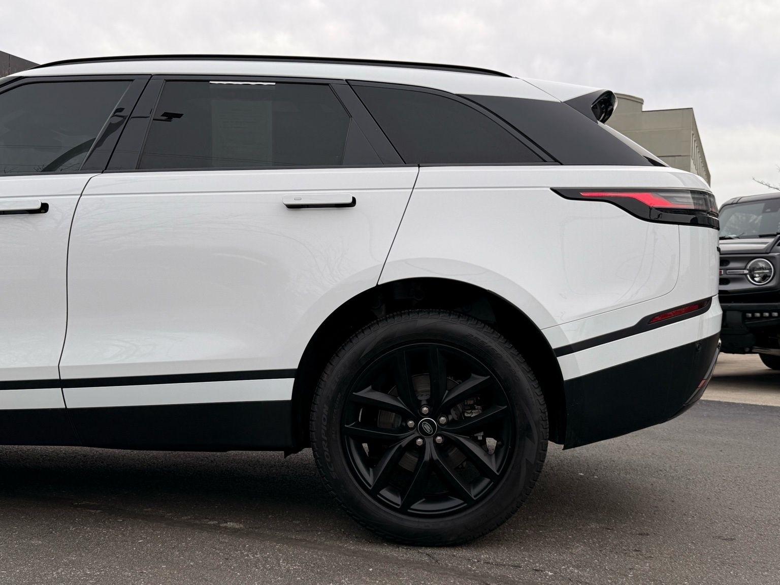 Land Rover Range Rover Velar  2024