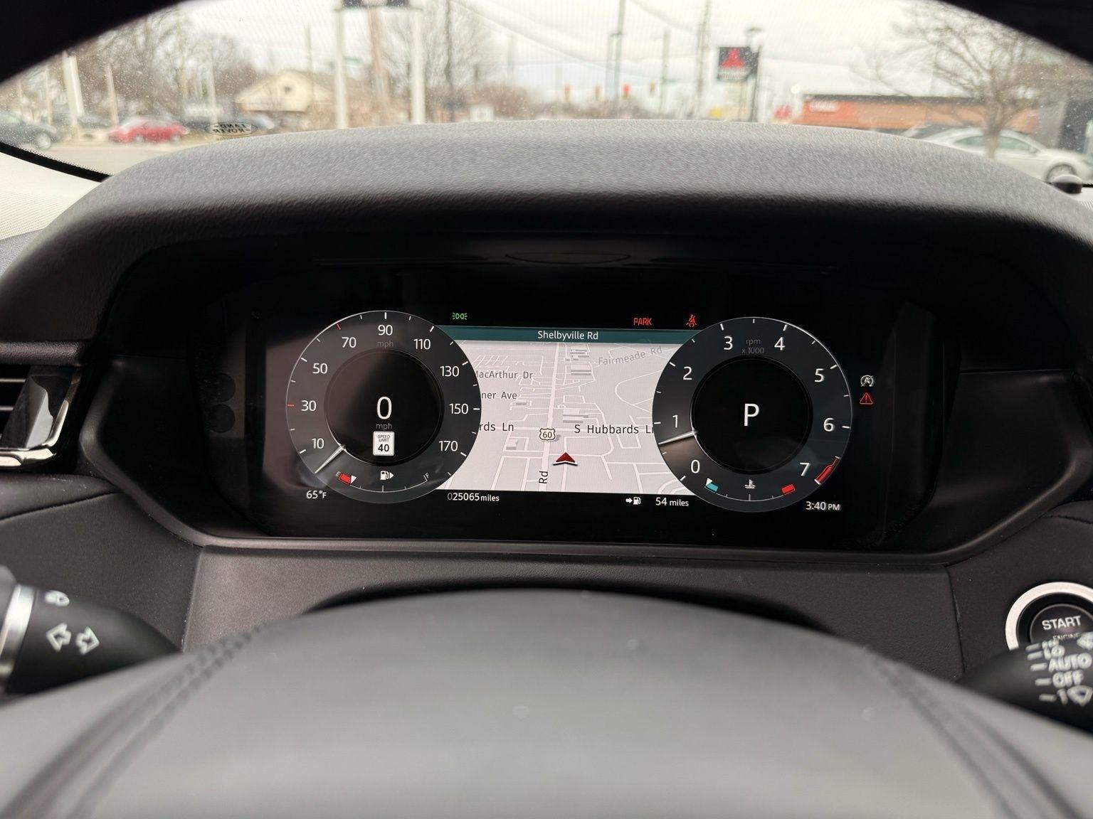 Land Rover Range Rover Velar  2024