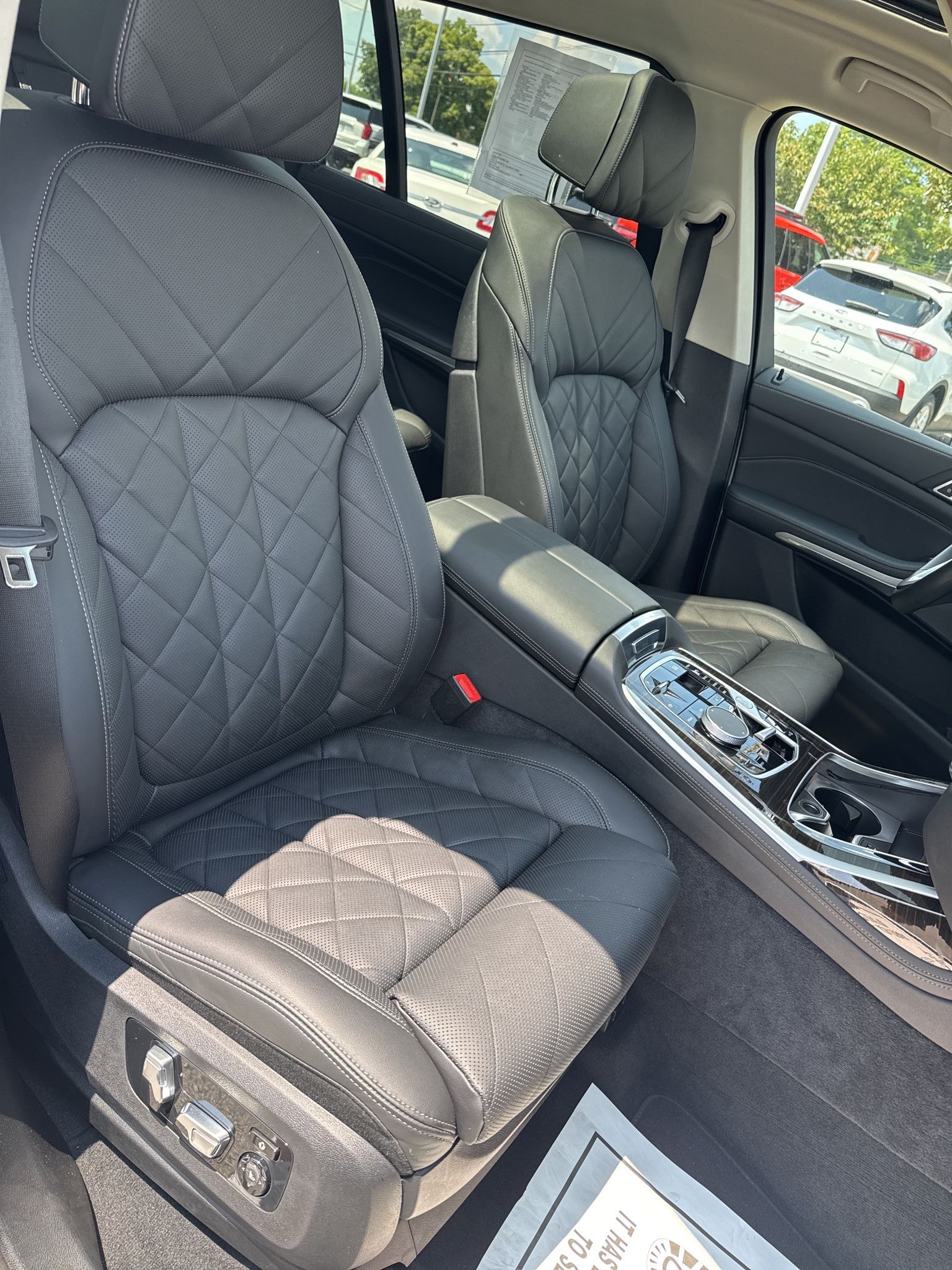 BMW X7  2024 BMW X7  2024