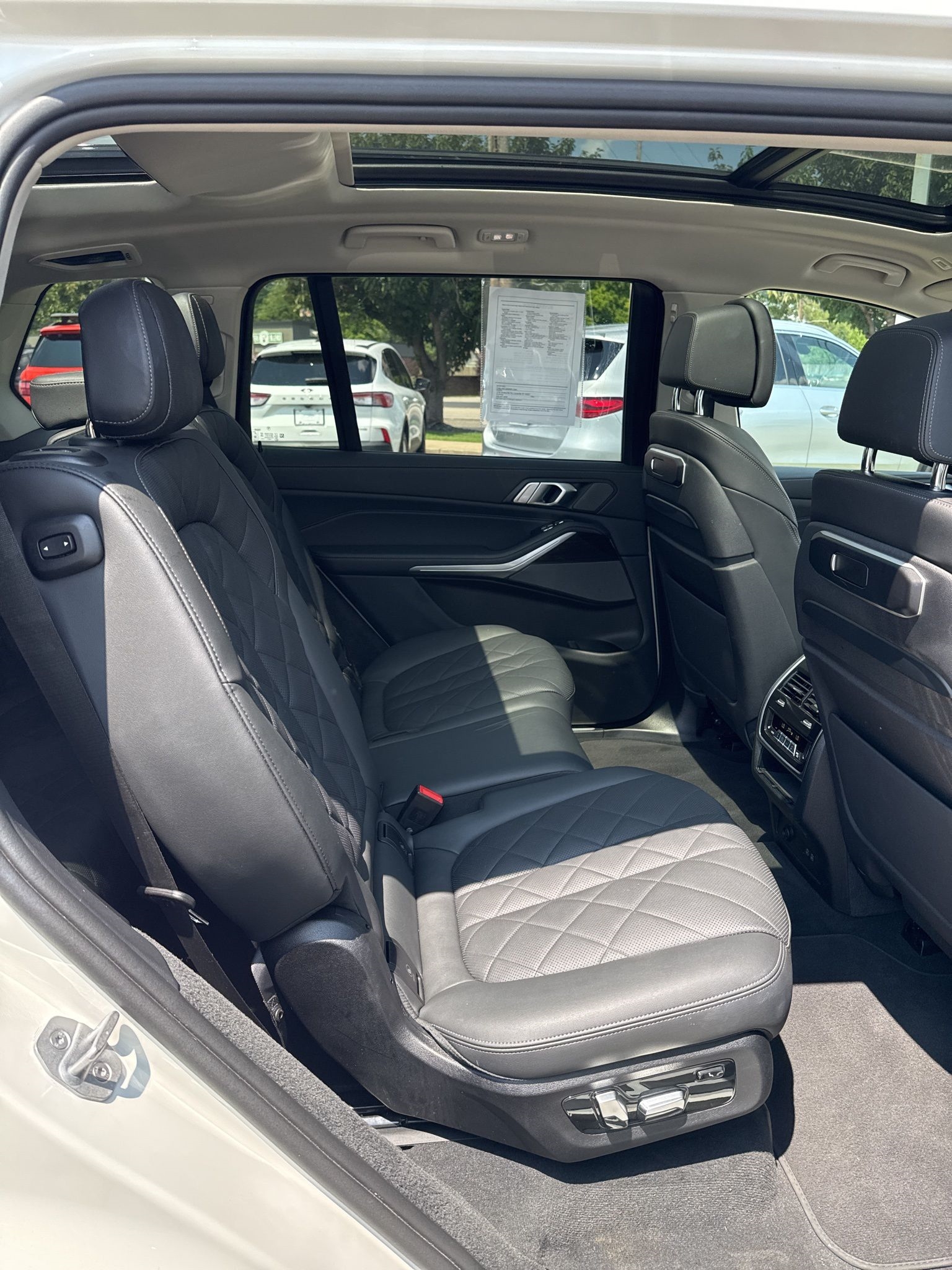 BMW X7  2024 BMW X7  2024