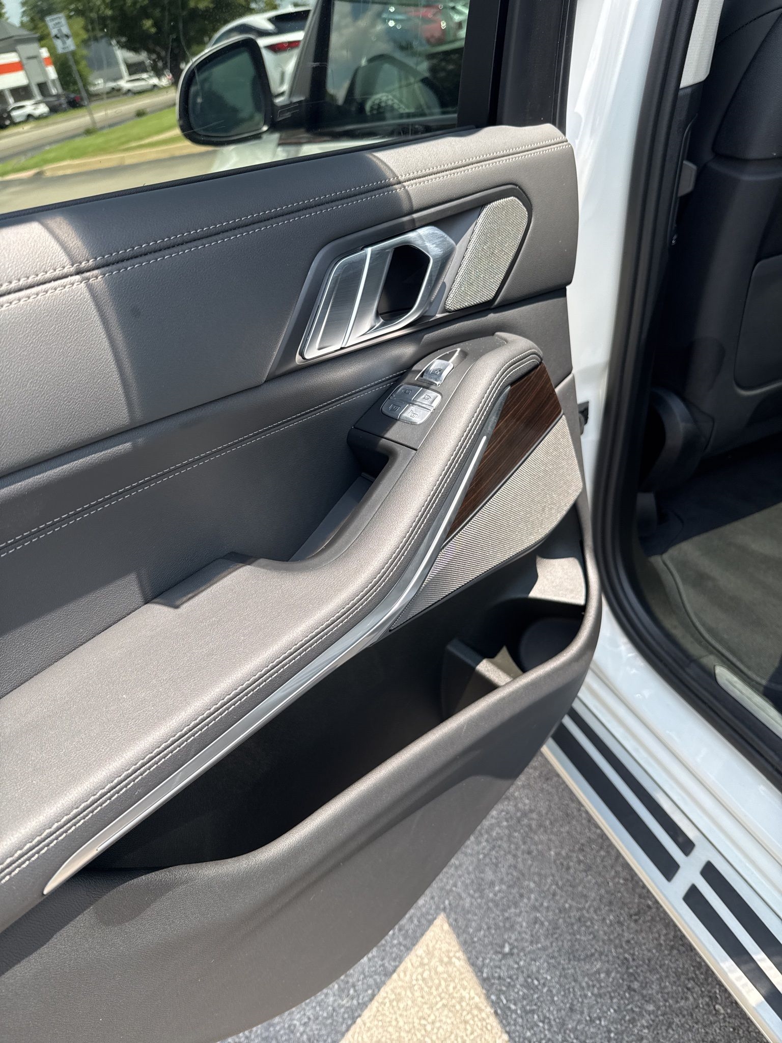 BMW X7  2024 BMW X7  2024