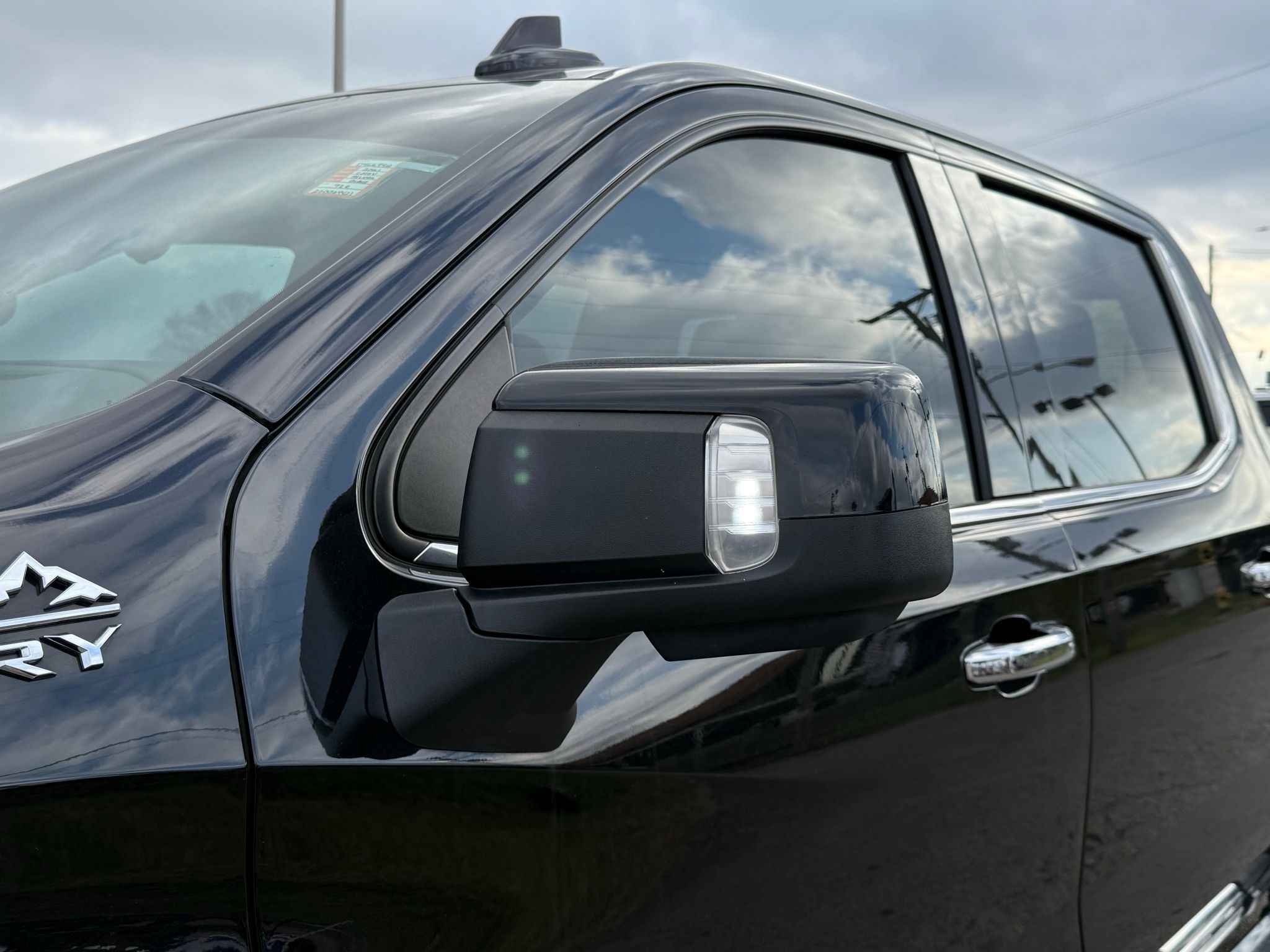 Chevrolet Silverado 1500  2021