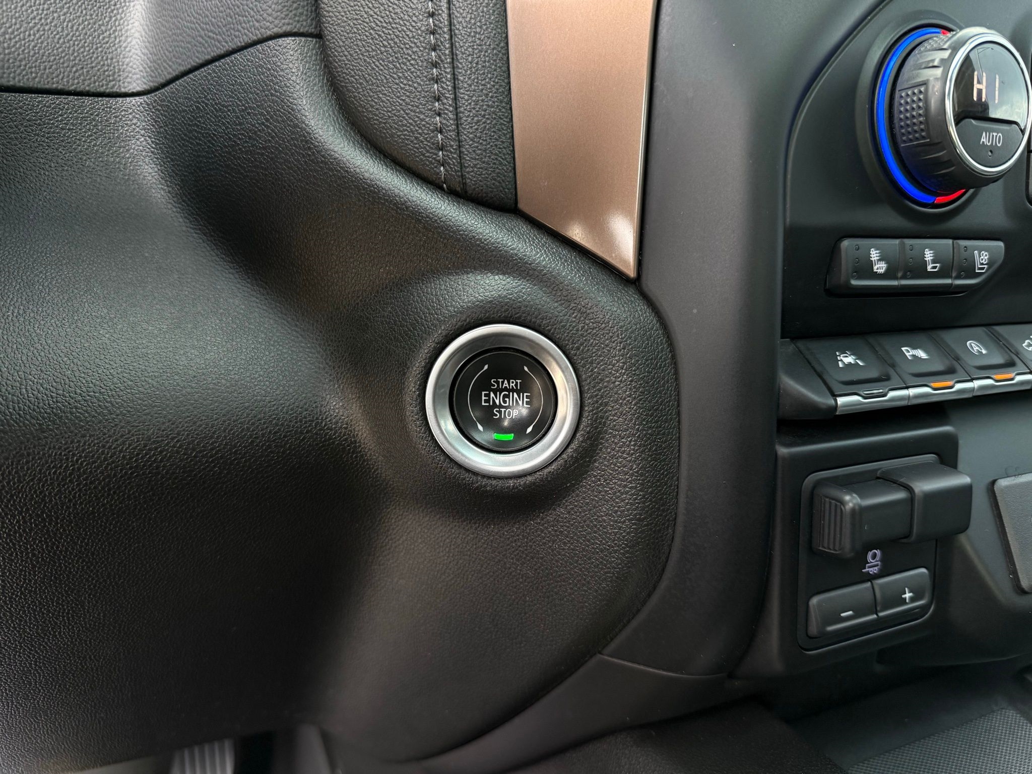 Chevrolet Silverado 1500  2021