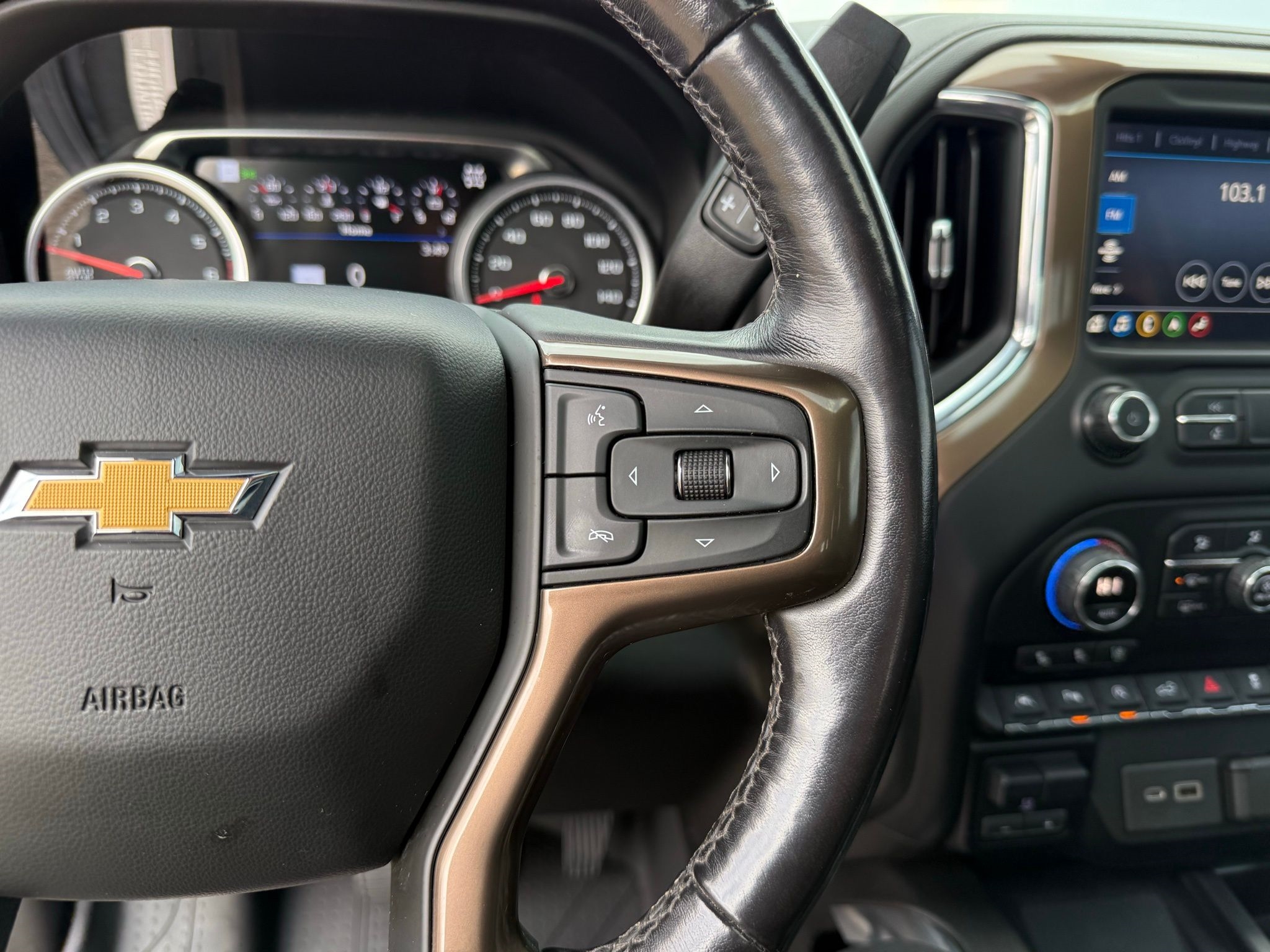 Chevrolet Silverado 1500  2021