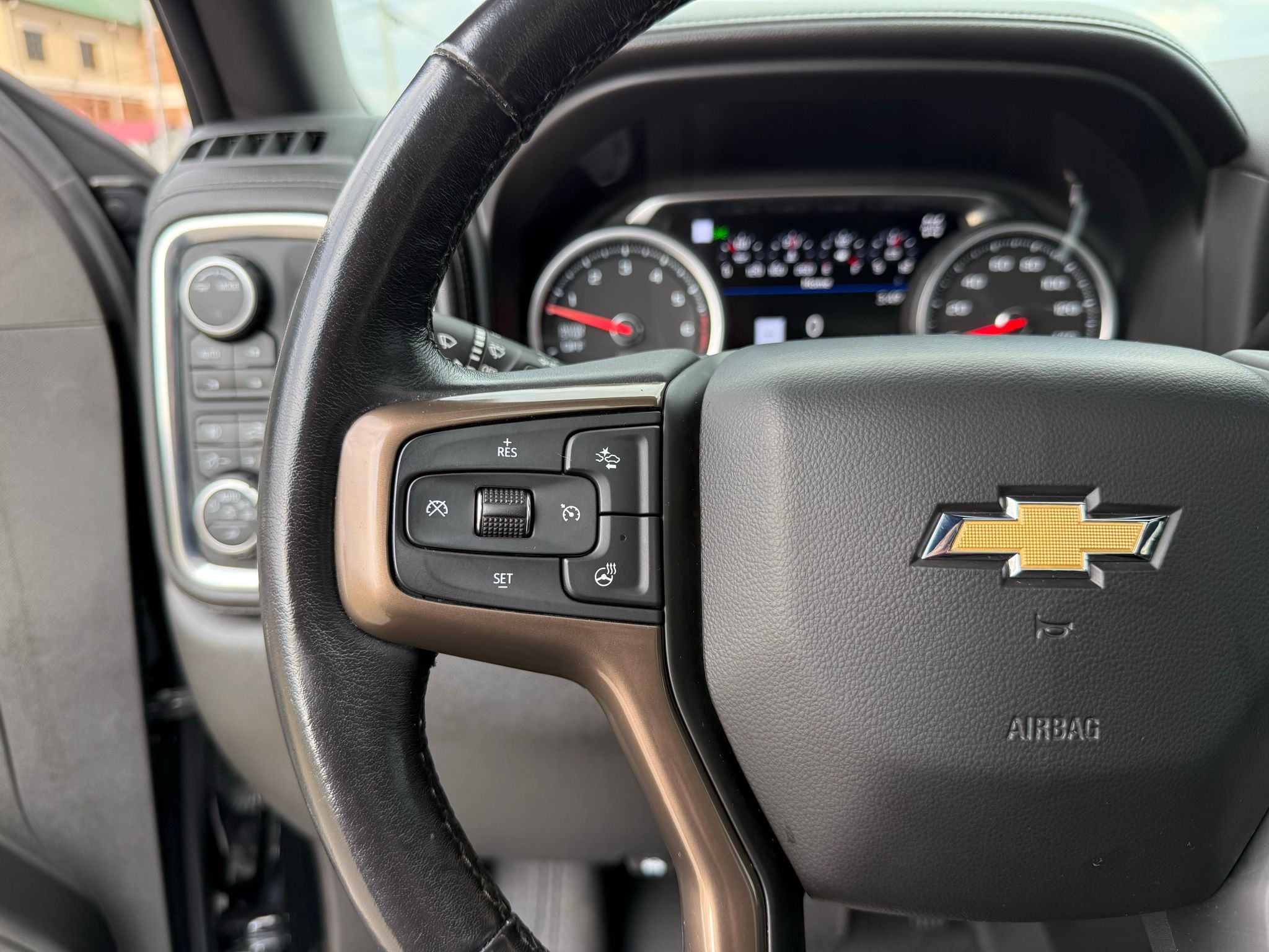 Chevrolet Silverado 1500  2021