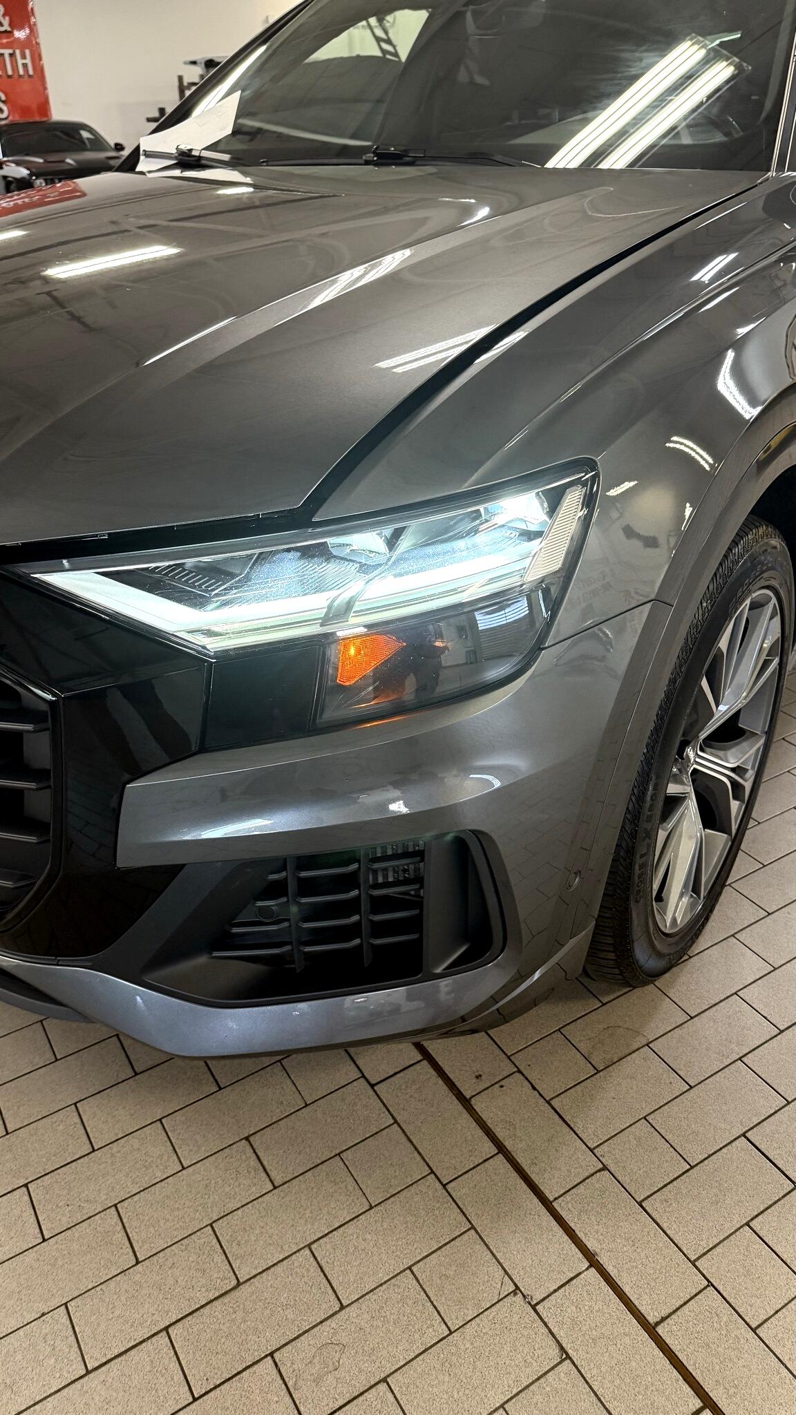 2021 Audi Q8 55 Premium photo 4