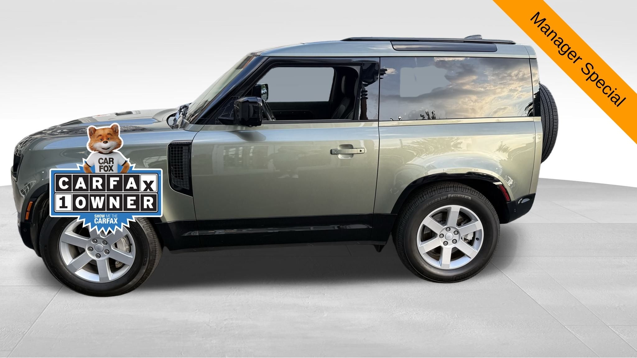 2022 Land Rover Defender X-Dynamic SE