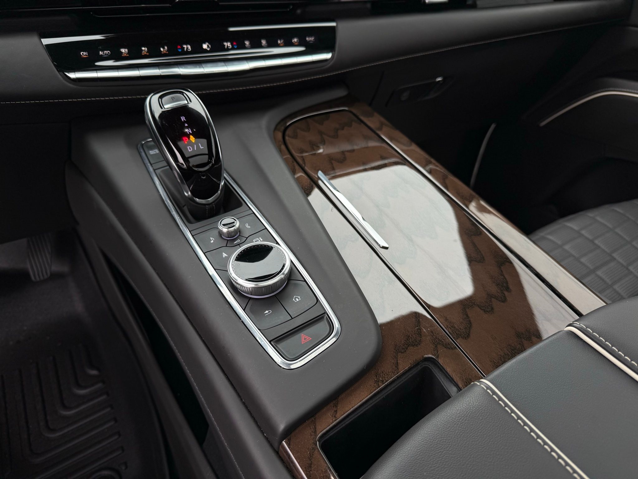 Cadillac Escalade  2024 Cadillac Escalade  2024