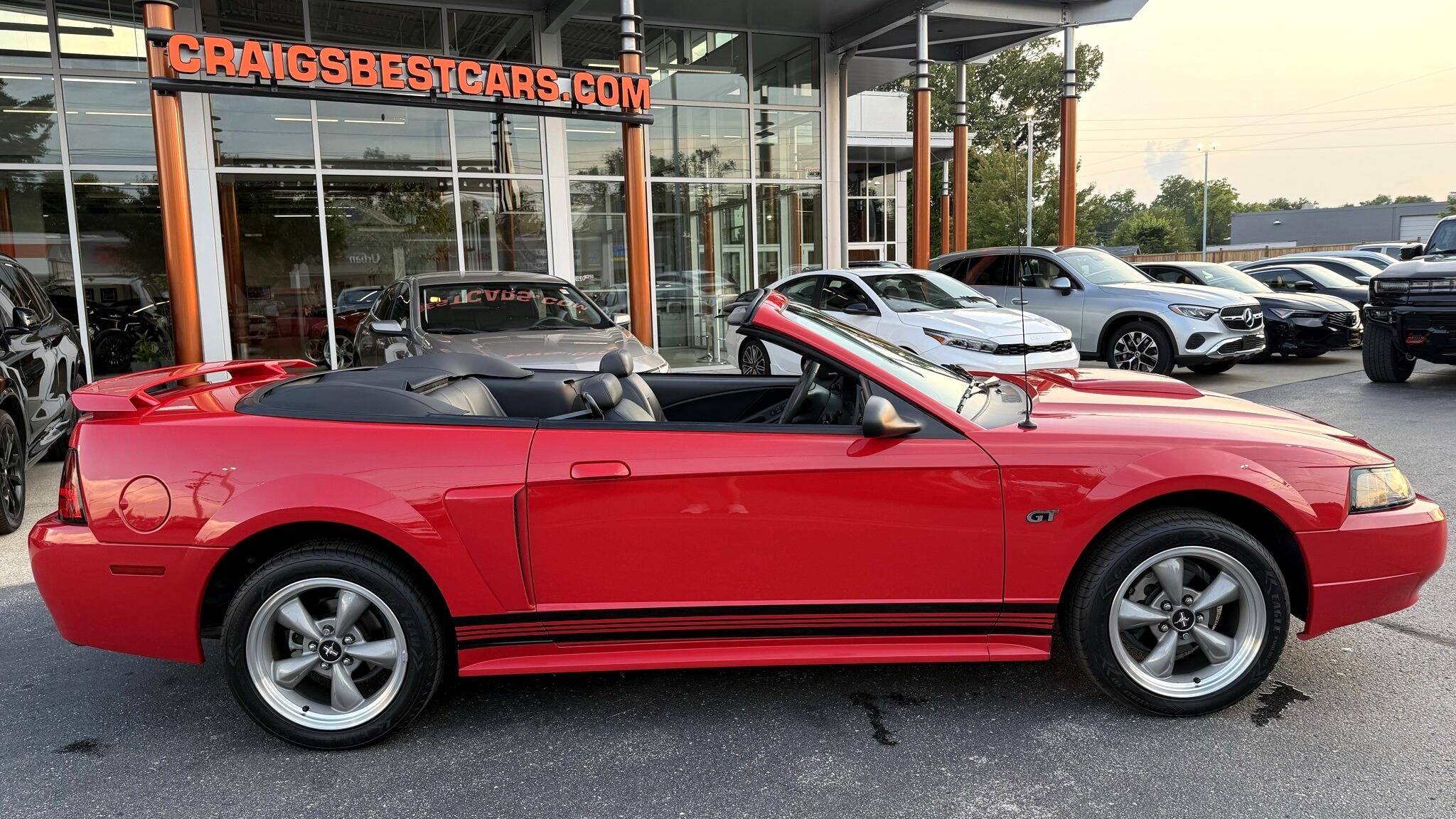 2002 Ford Mustang GT photo 2