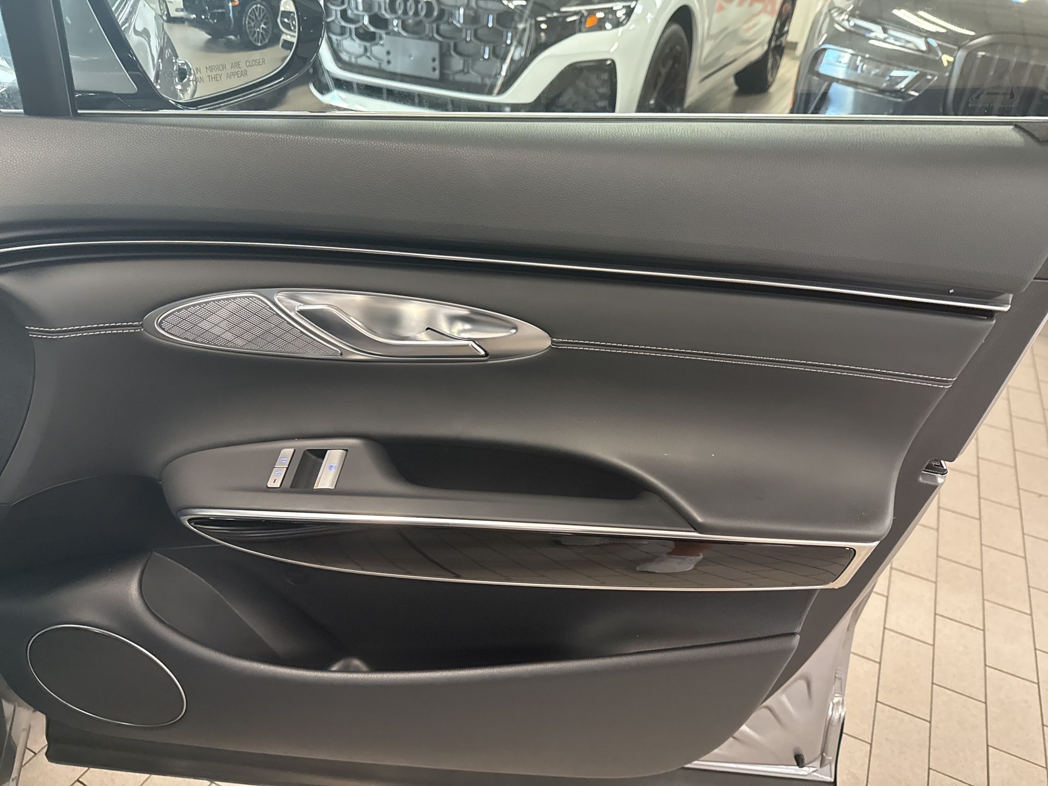 Genesis GV70  2025 Genesis GV70  2025