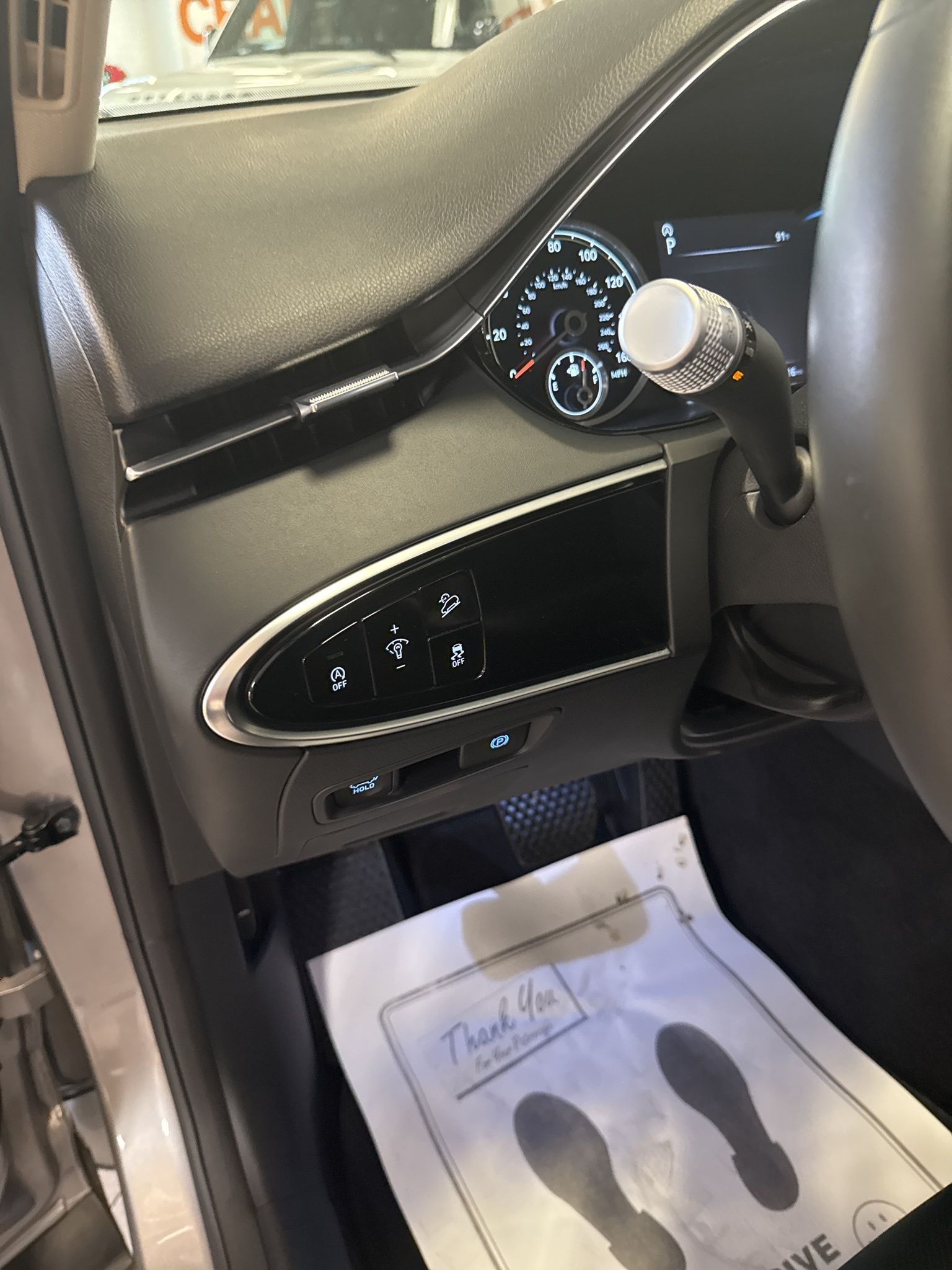 Genesis GV70  2025 Genesis GV70  2025