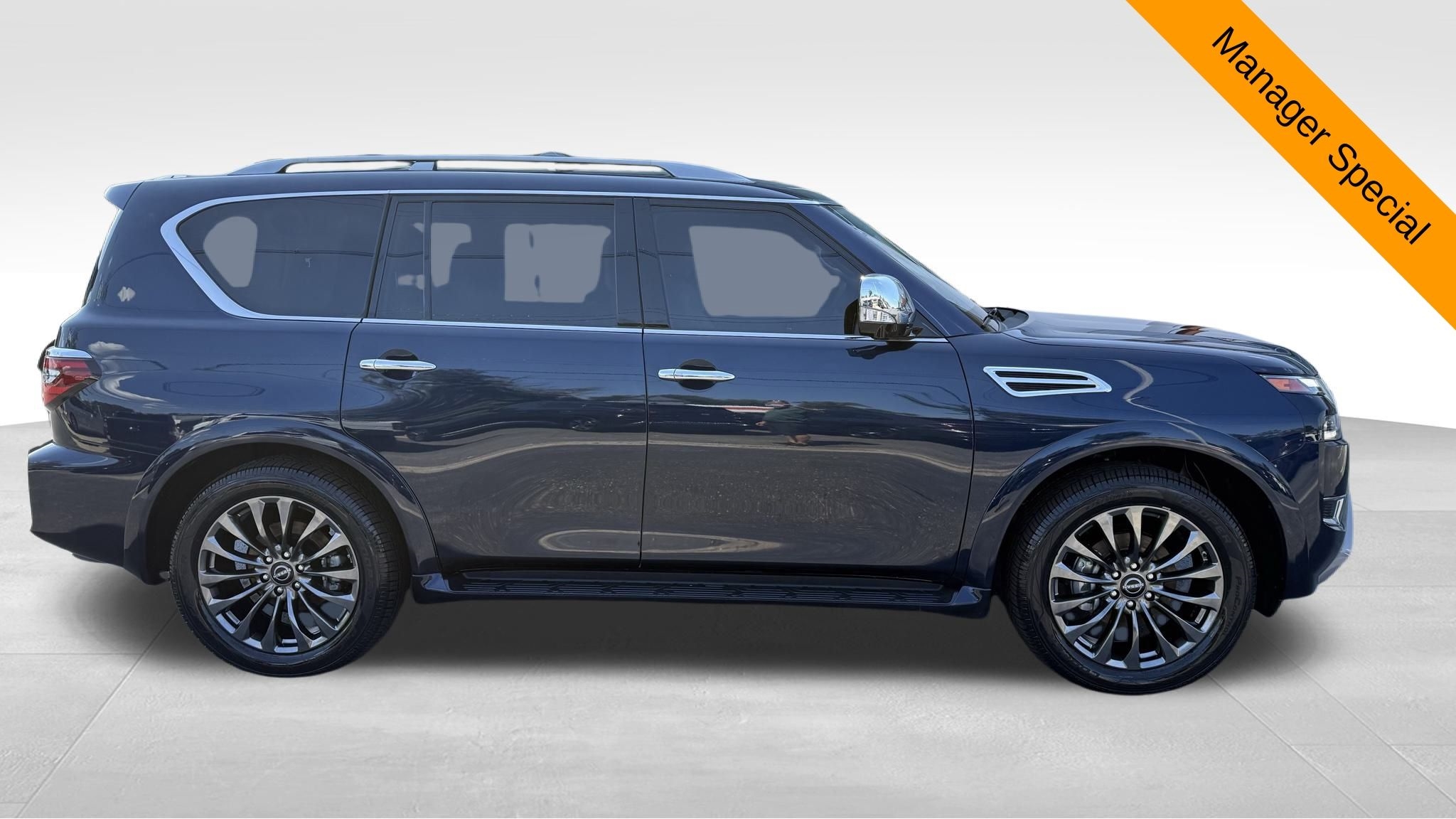 2023 Nissan Armada Platinum