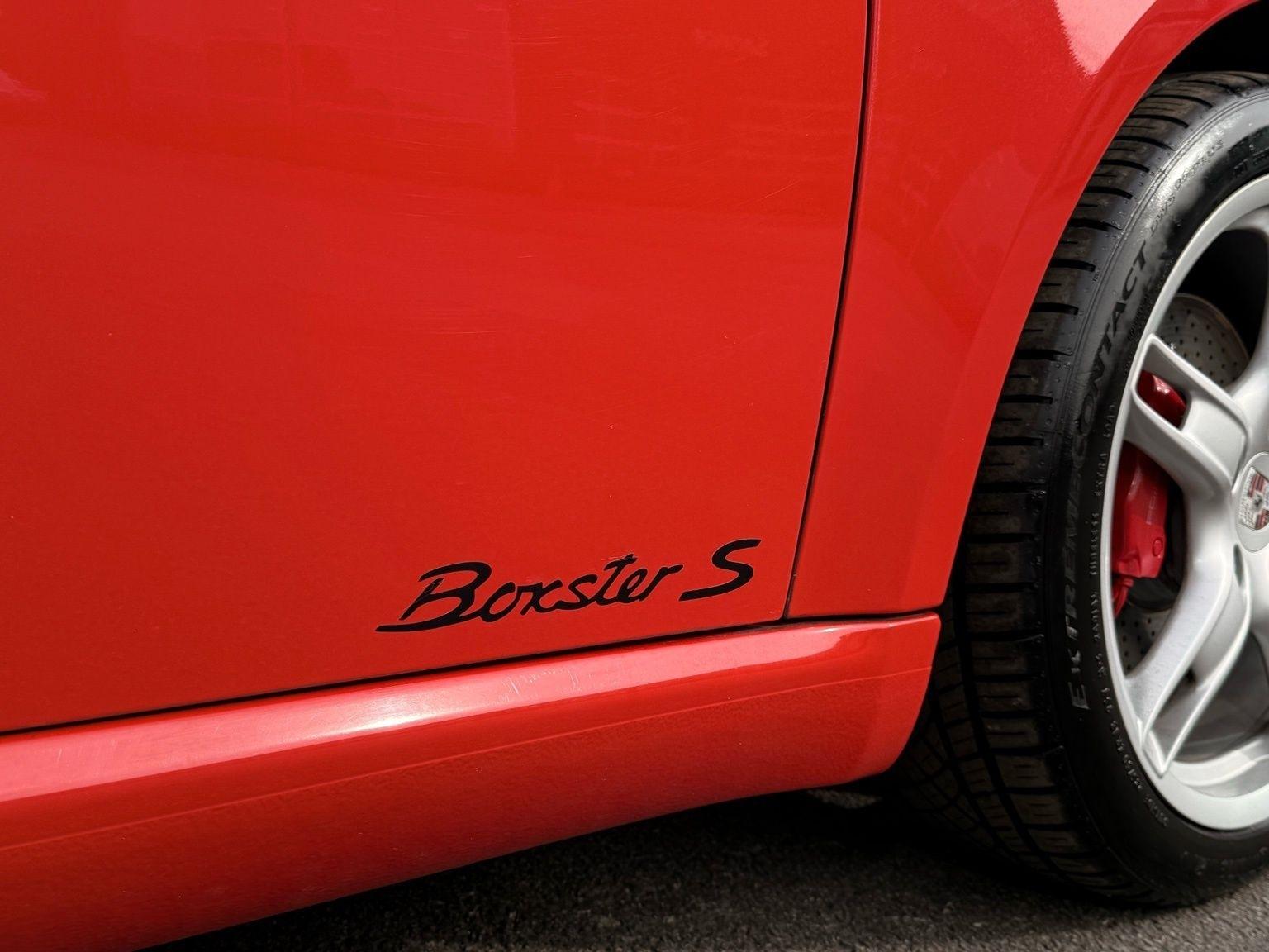 Porsche Boxster  2005