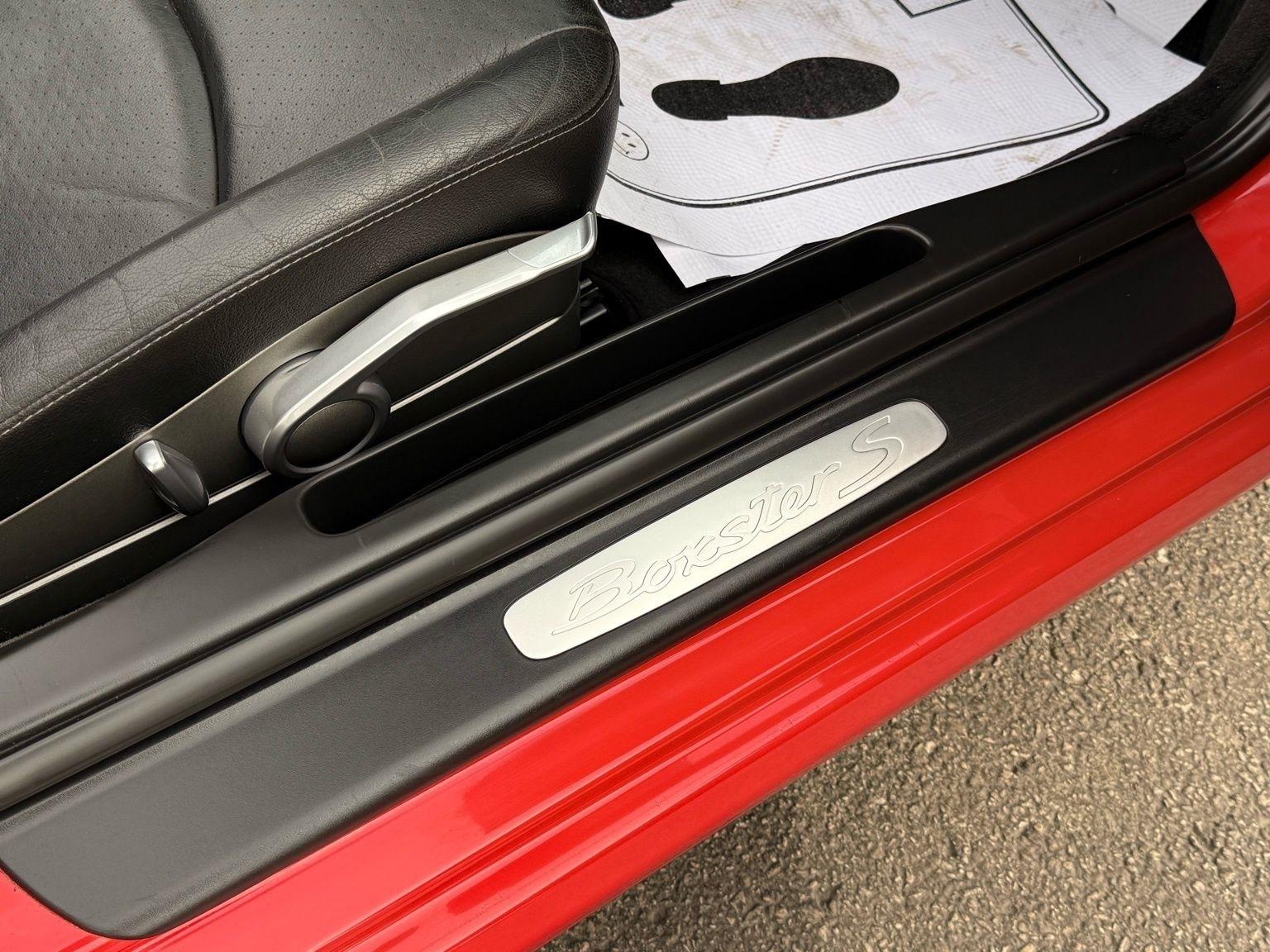 Porsche Boxster  2005