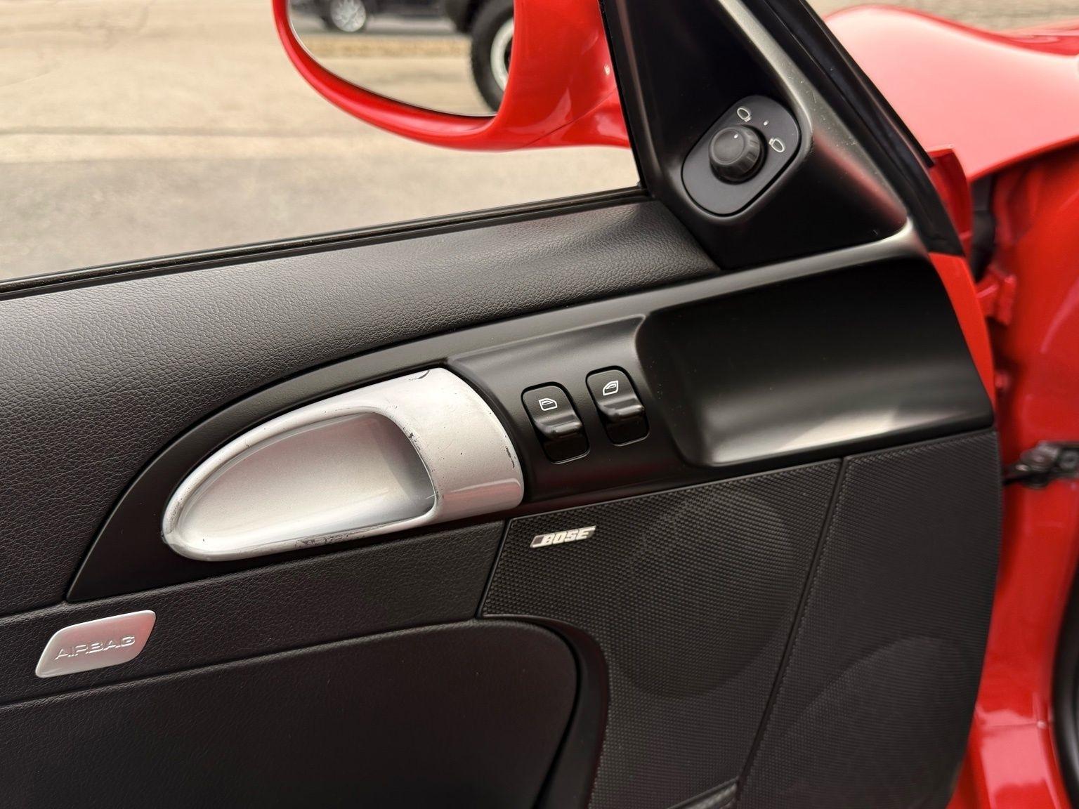 Porsche Boxster  2005